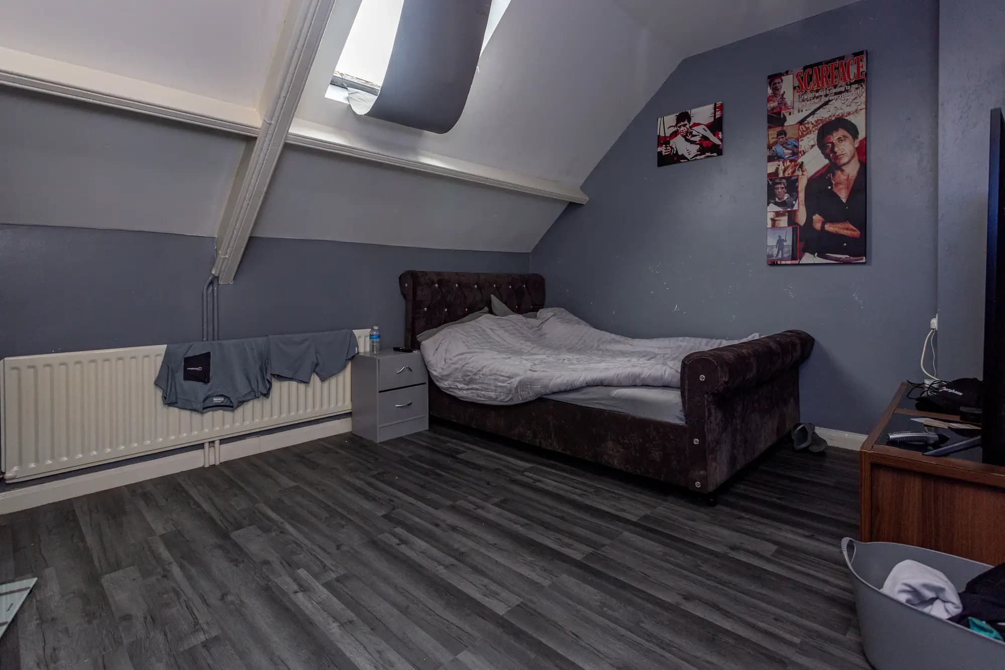 property photo 11 of 16