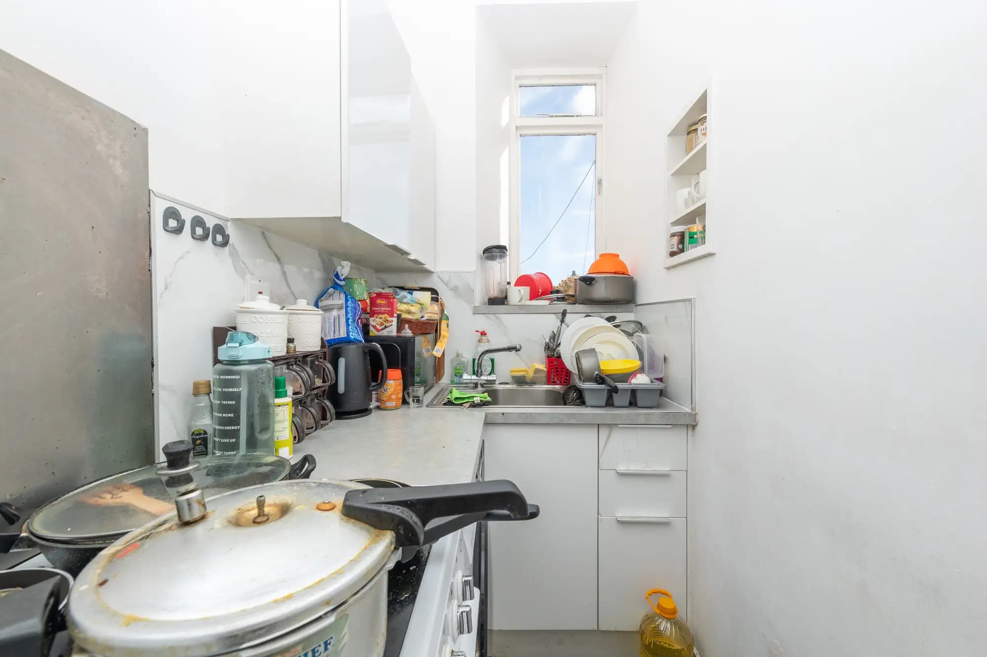 property photo 14 of 42
