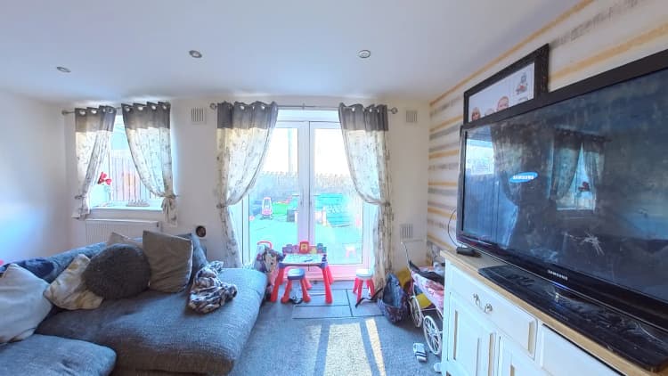 property photo 2 of 37