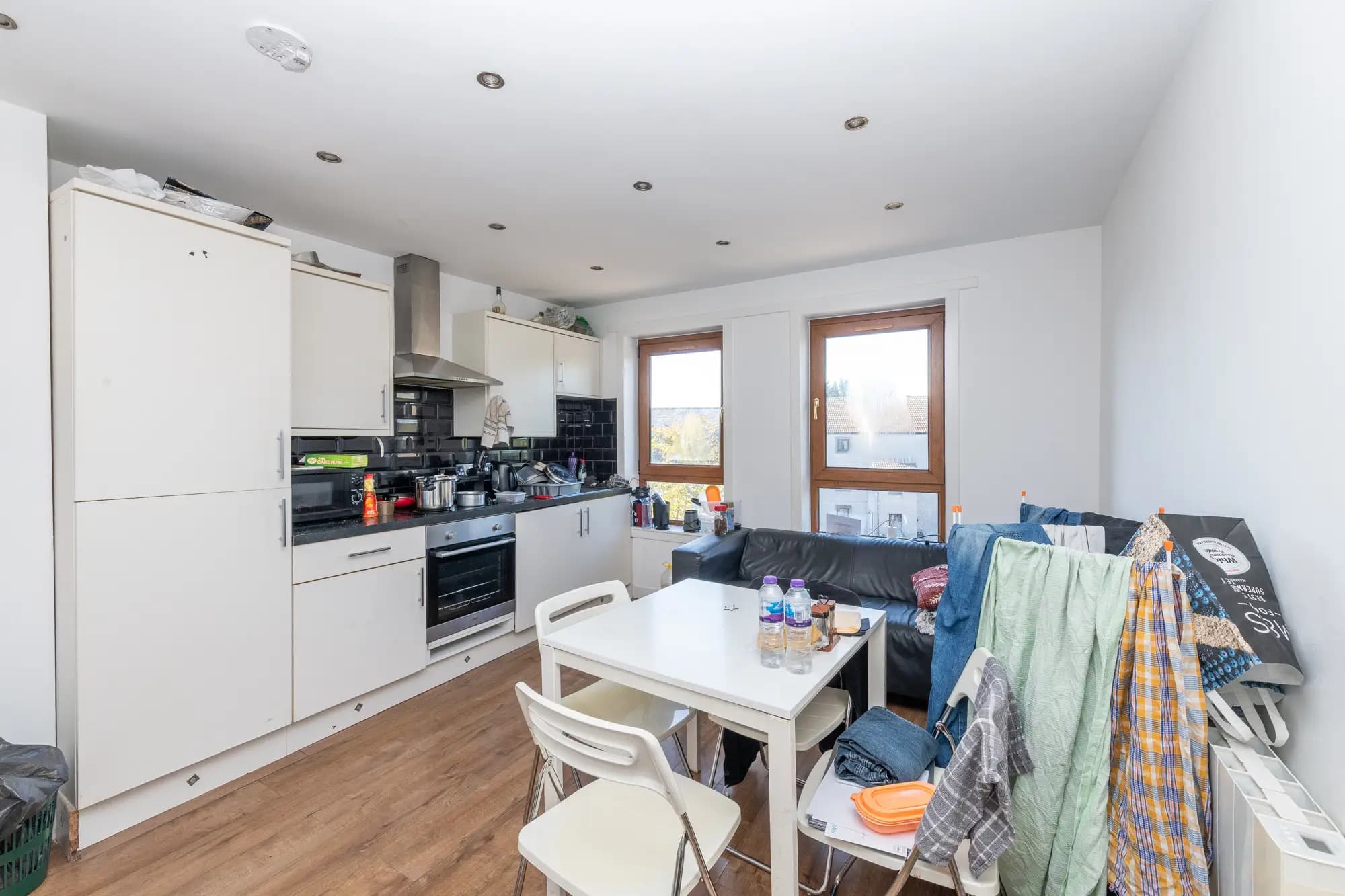 property photo 10 of 44