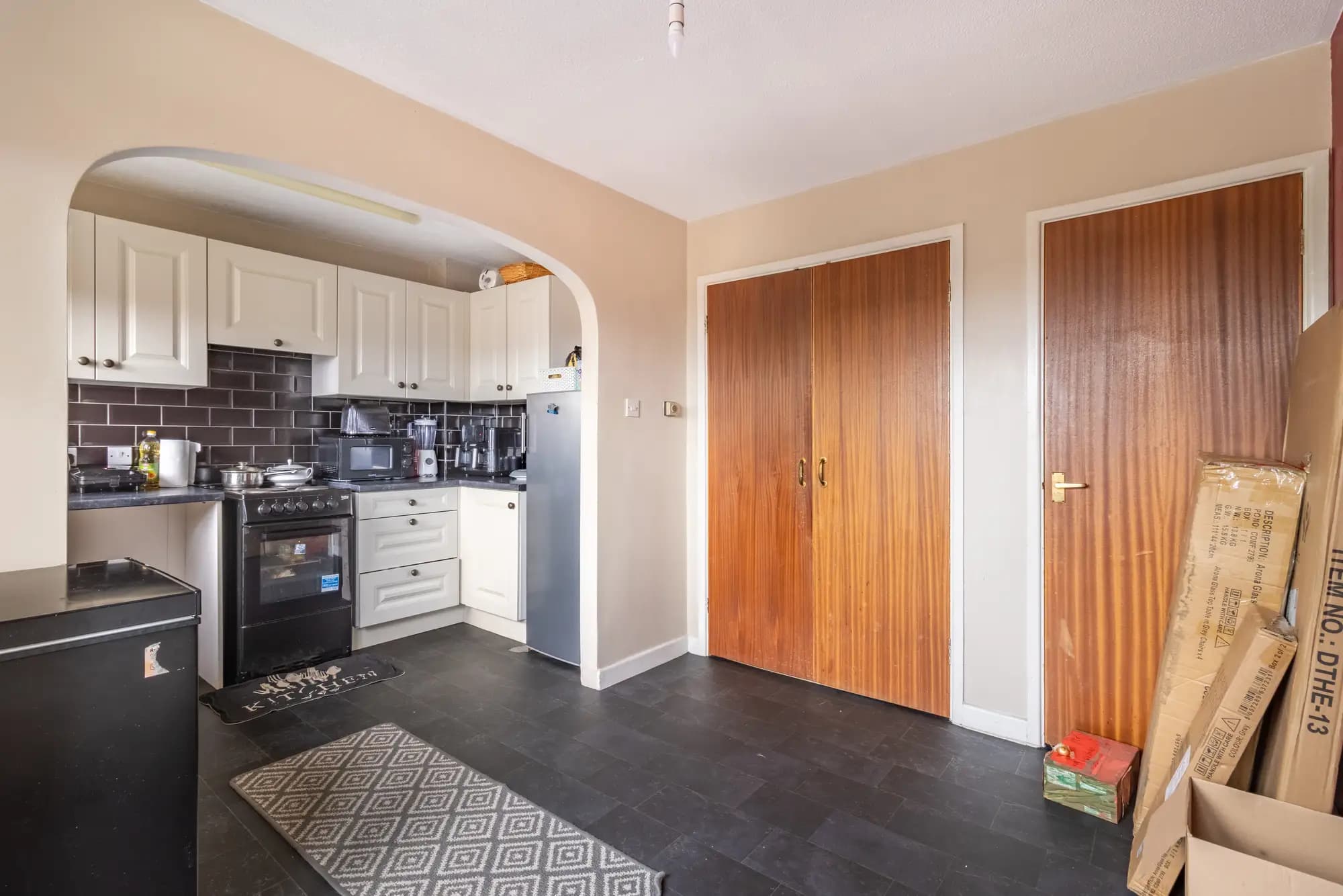 property photo 8 of 24