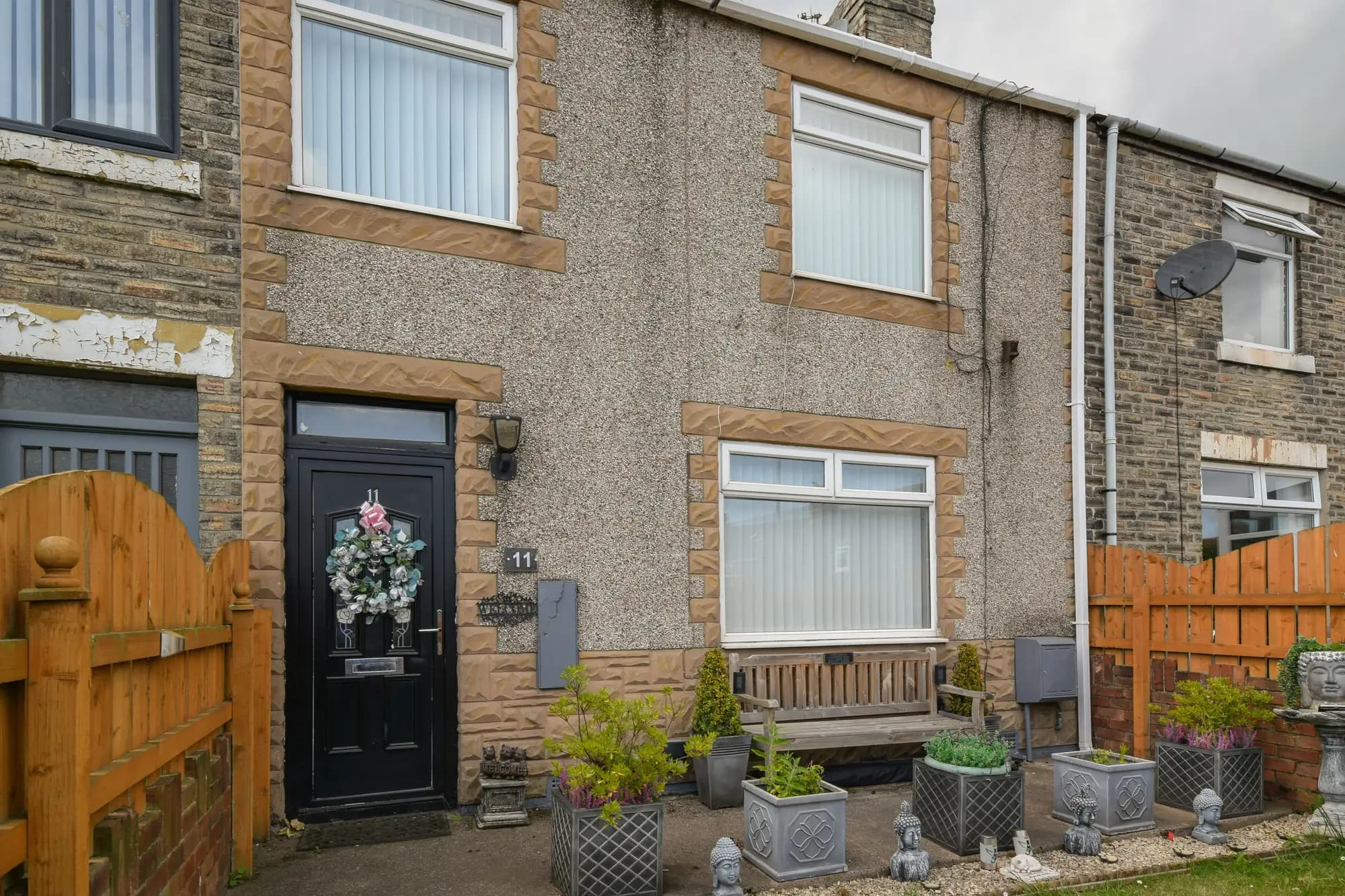 property photo 21 of 23