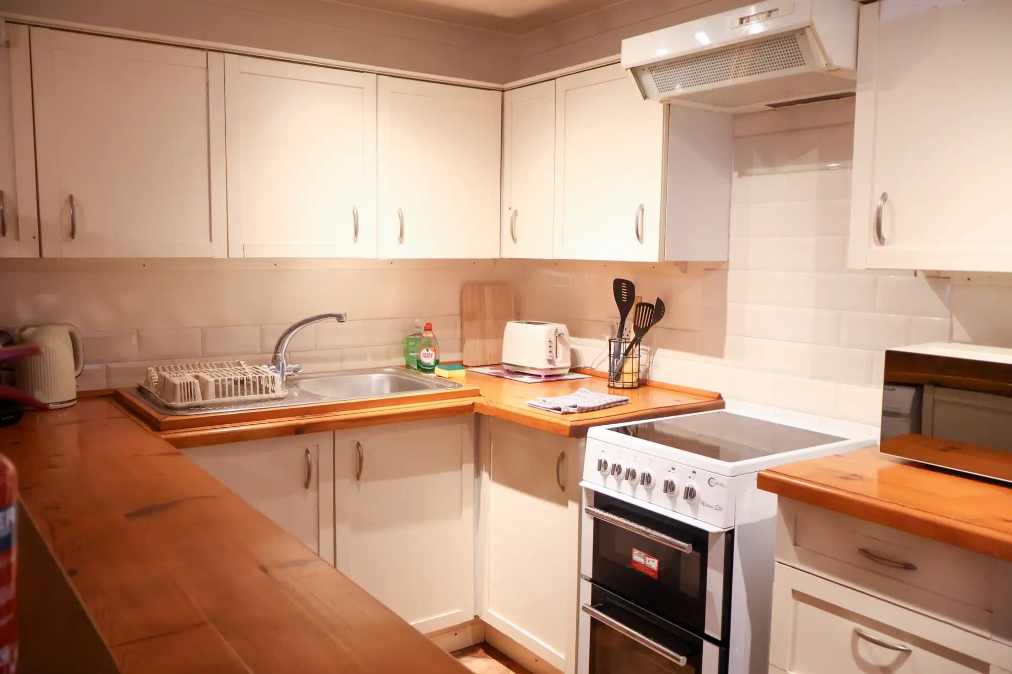 property photo 5 of 14