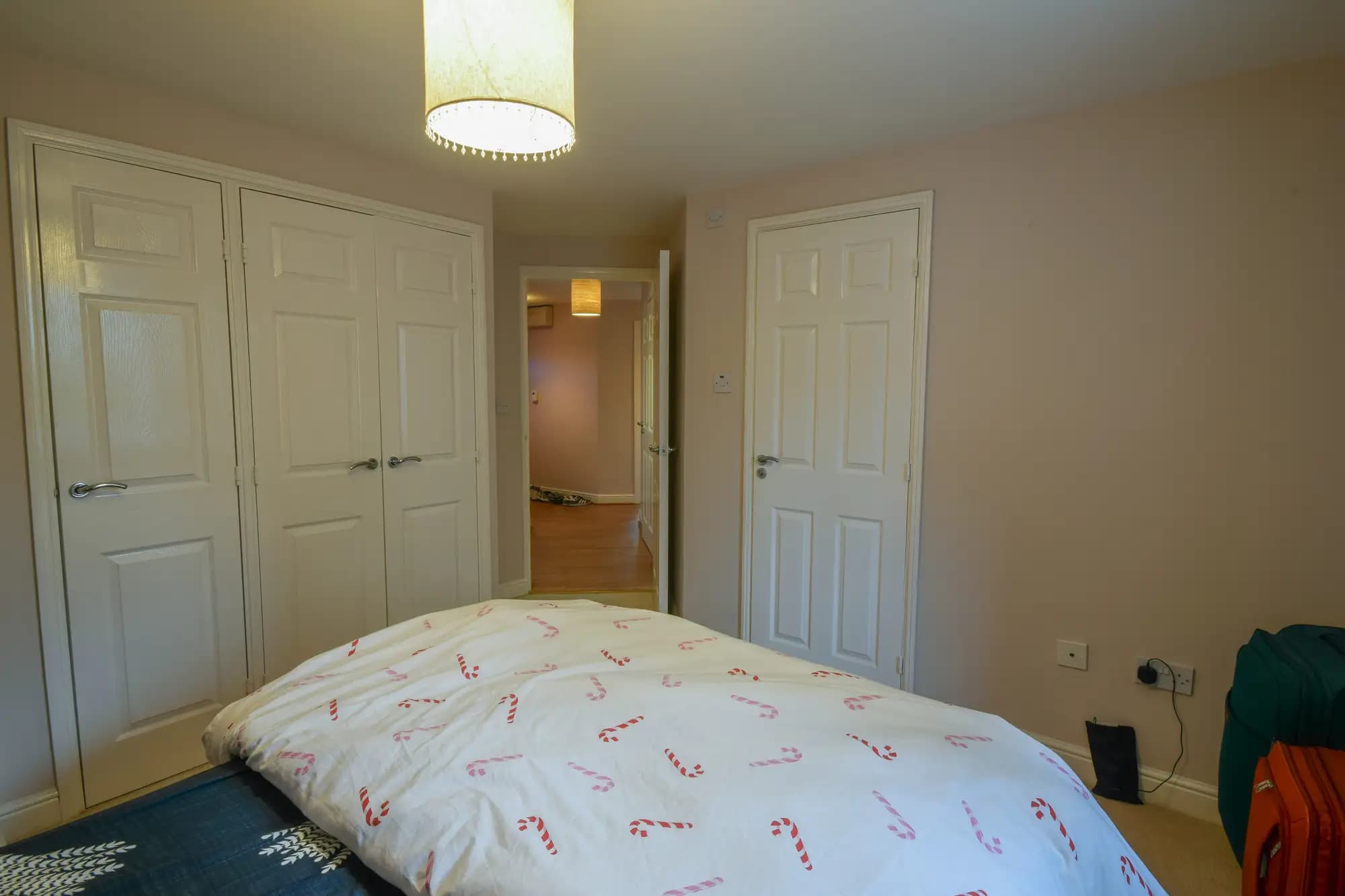 property photo 13 of 16