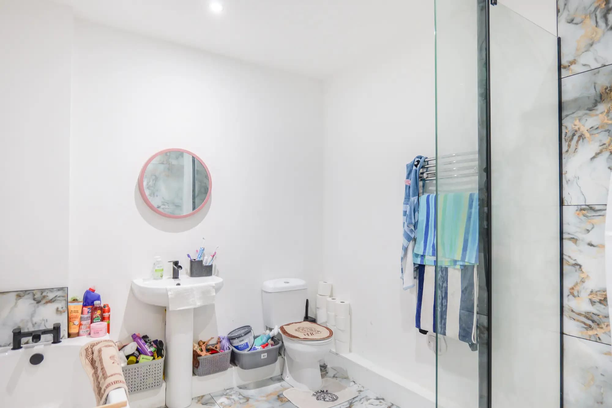 property photo 5 of 15