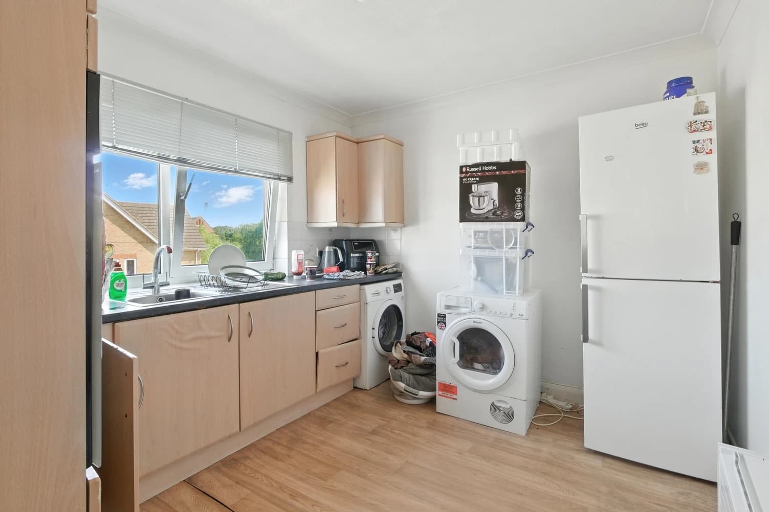 property photo 4 of 17