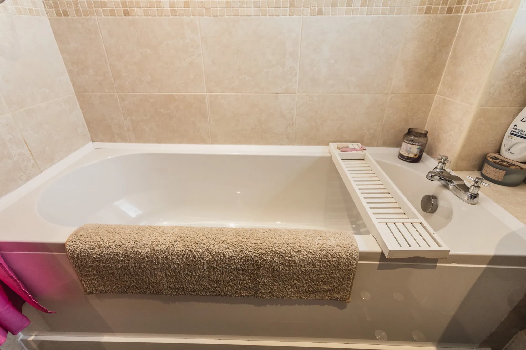 property photo 7 of 21