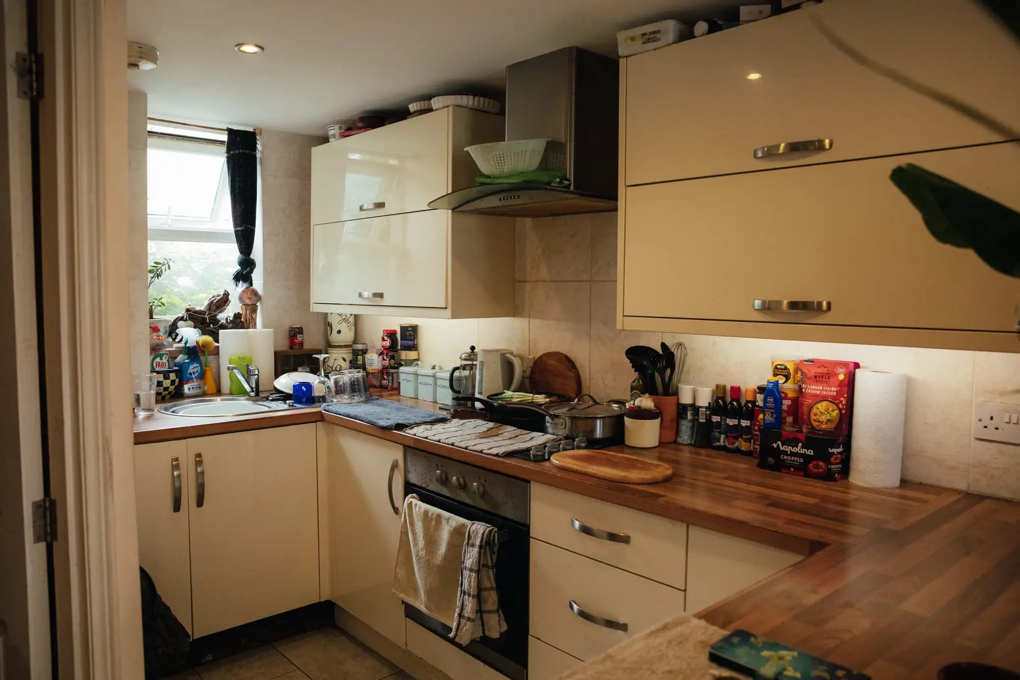 property photo 5 of 17
