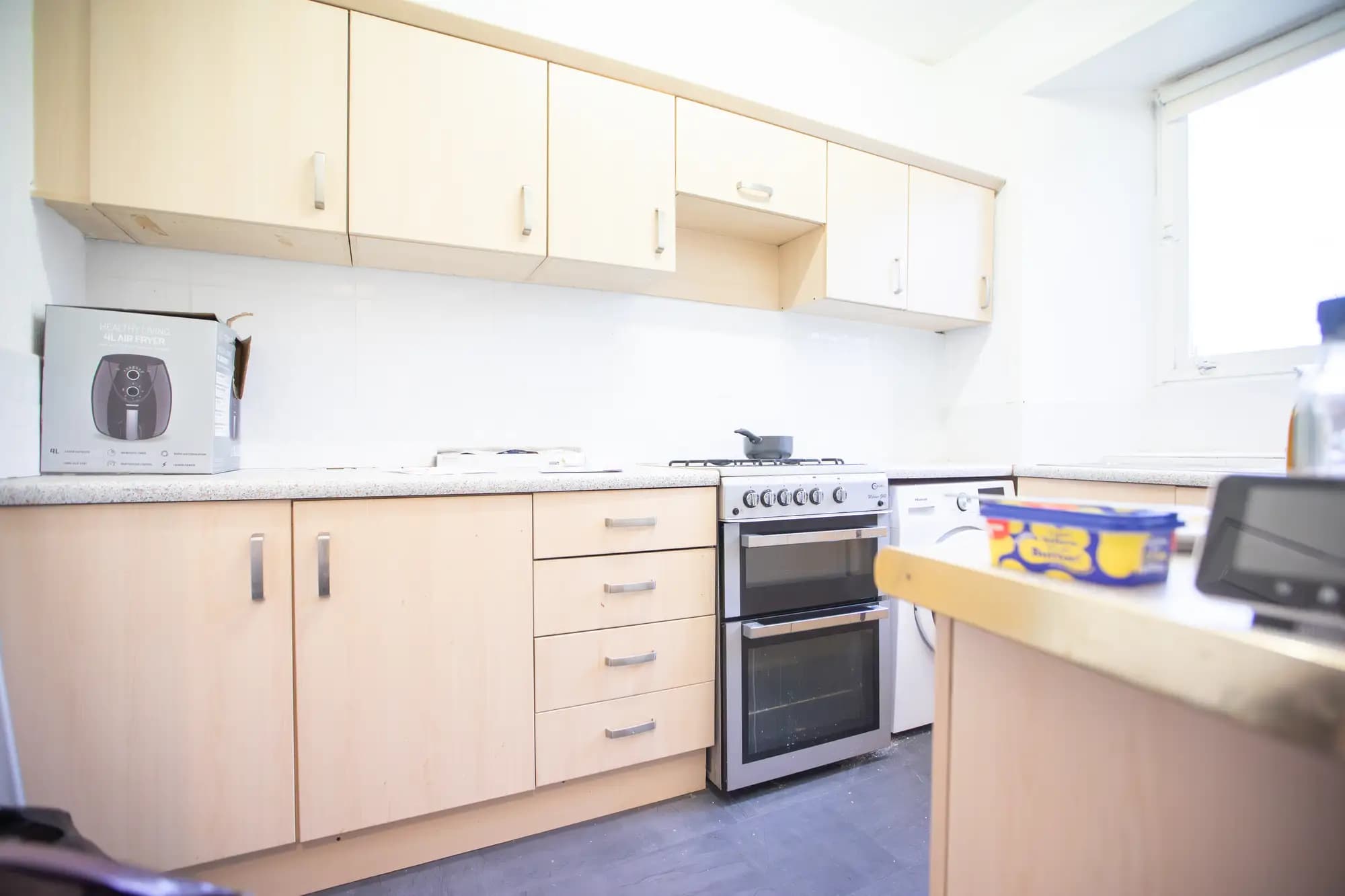 property photo 6 of 22