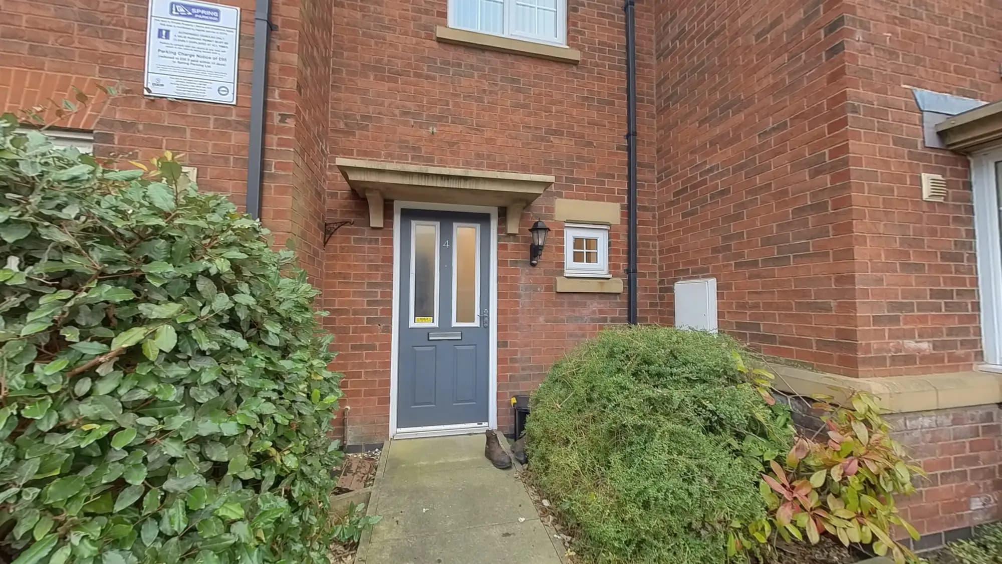 property photo 14 of 15