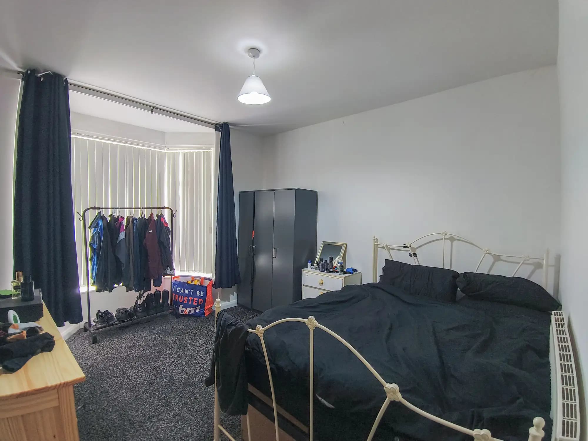 property photo 8 of 15