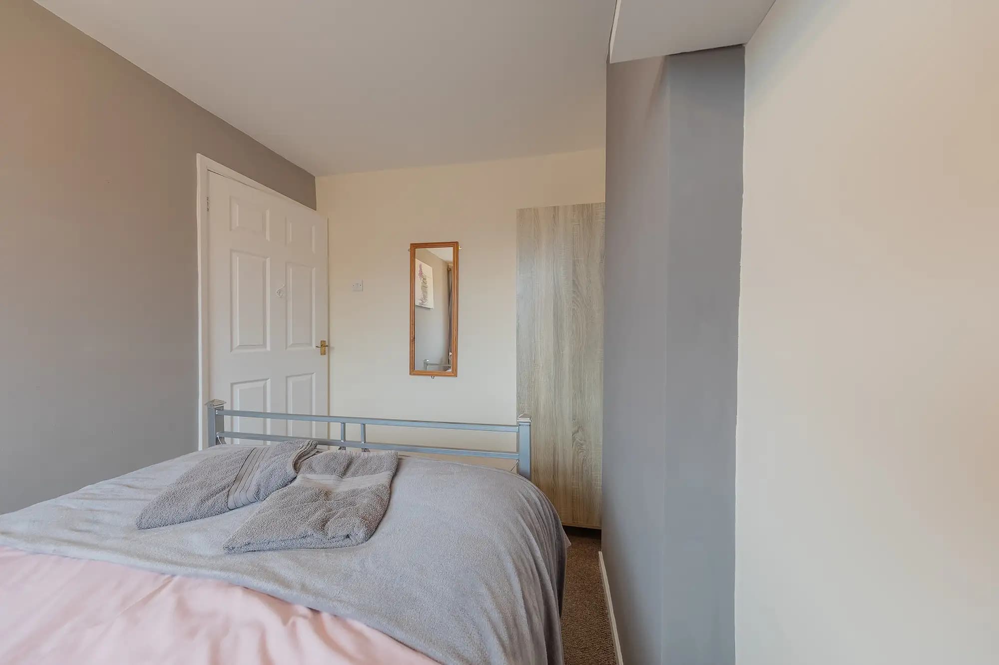 property photo 27 of 59