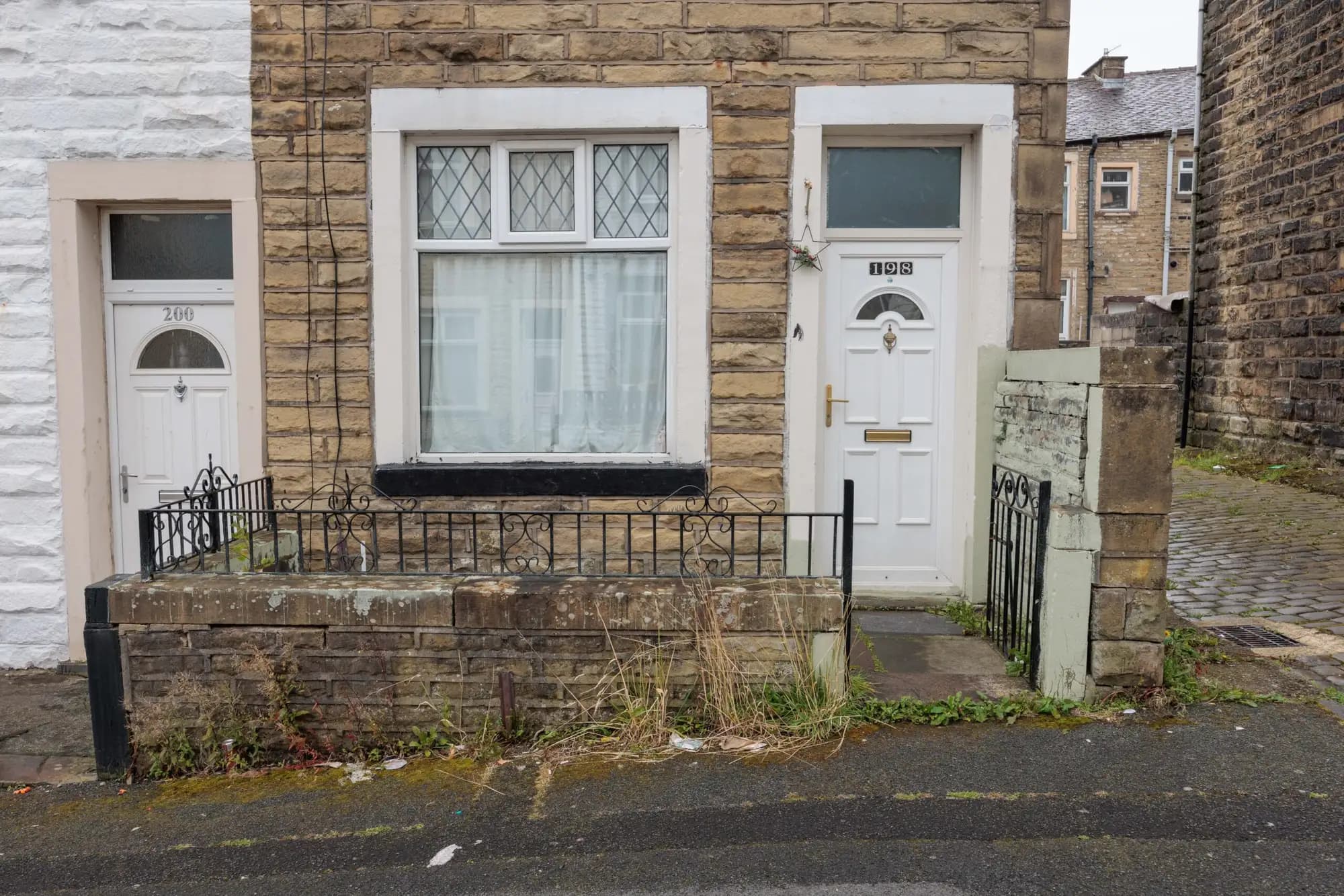 property photo 27 of 30