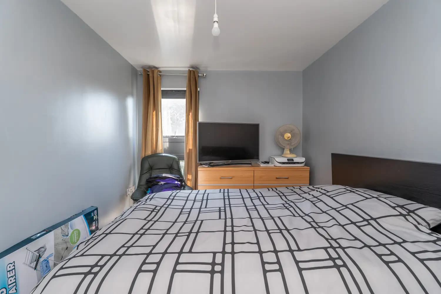 property photo 14 of 32