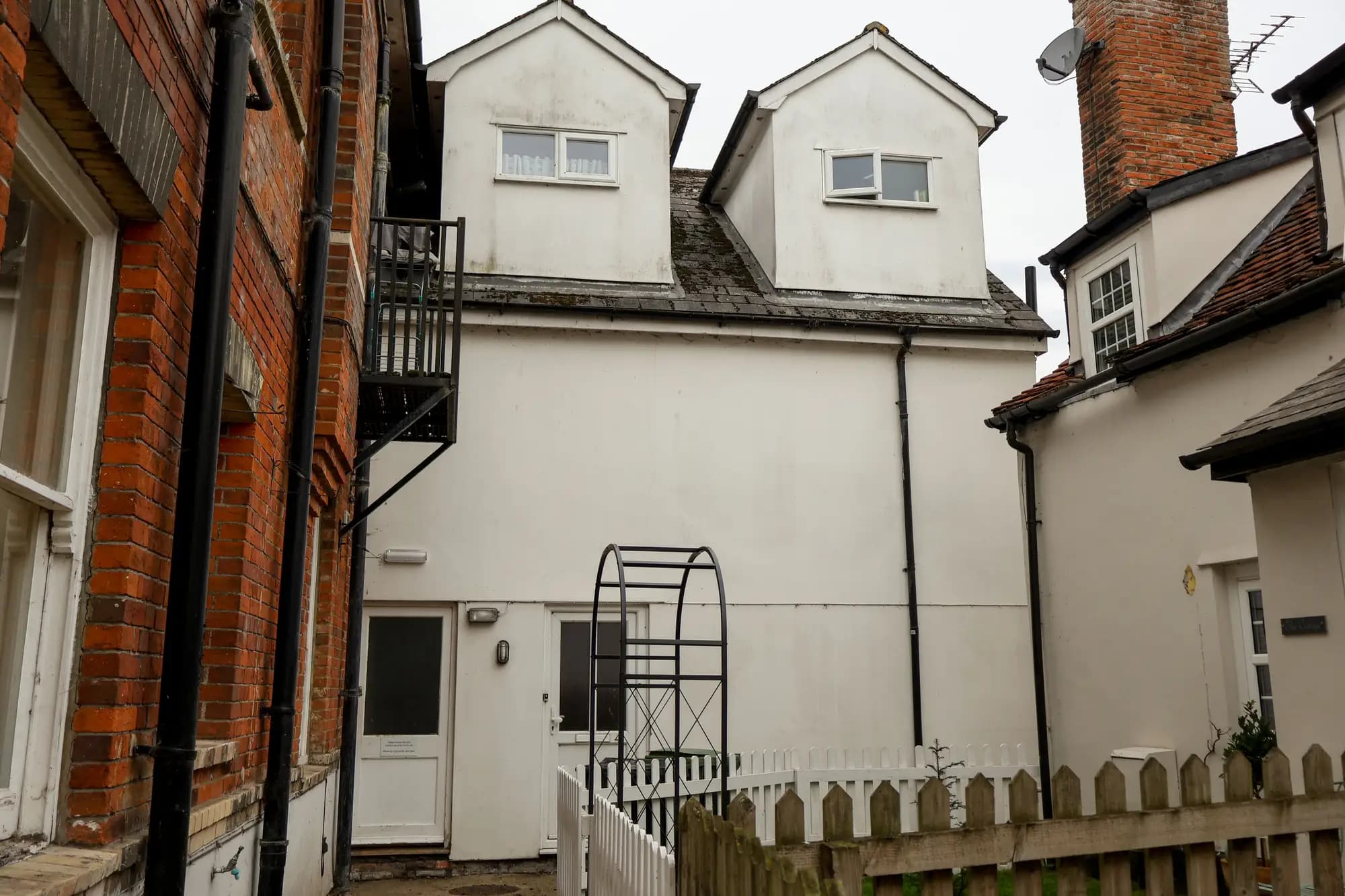 property photo 12 of 12