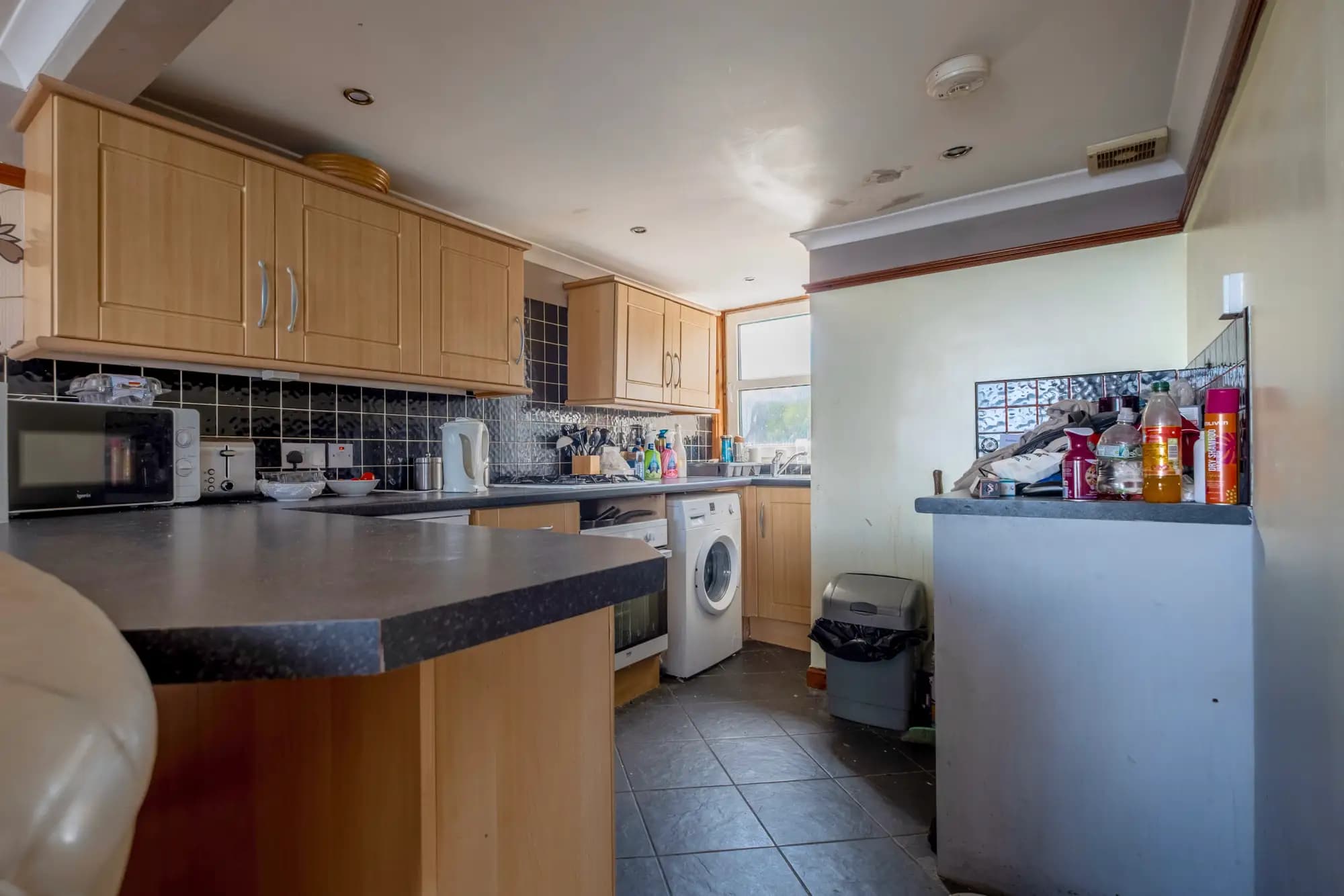 property photo 6 of 23