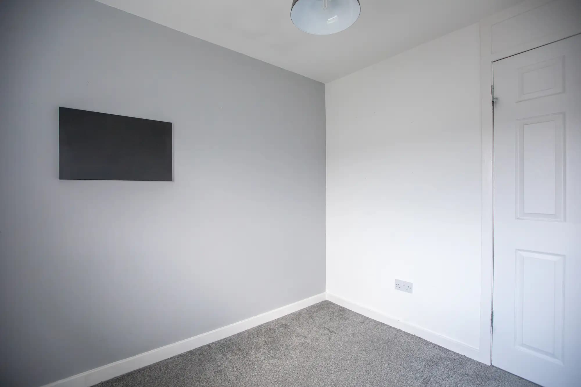 property photo 32 of 43