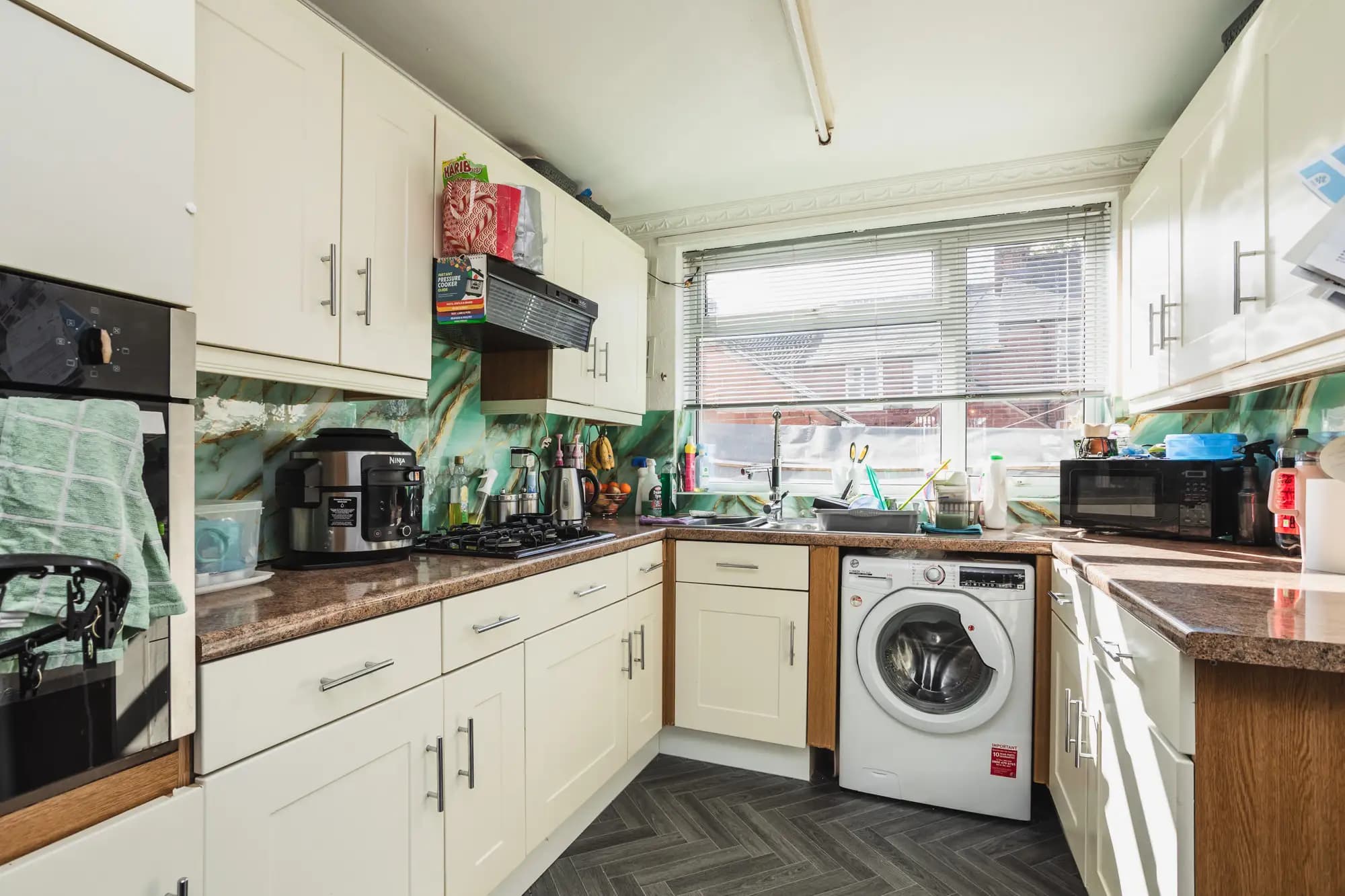 property photo 5 of 23