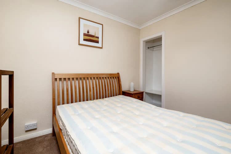 property photo 11 of 23