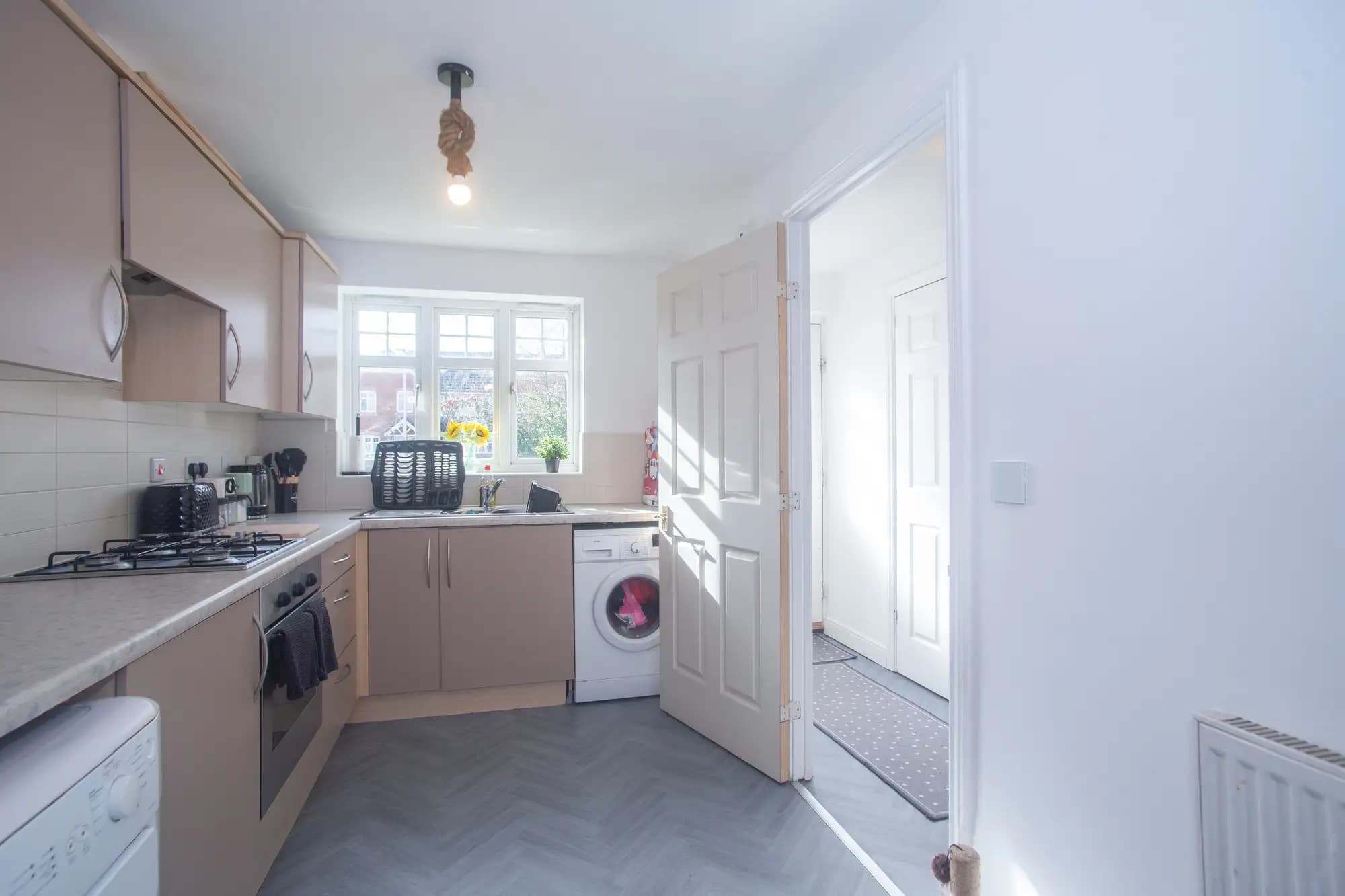 property photo 7 of 24