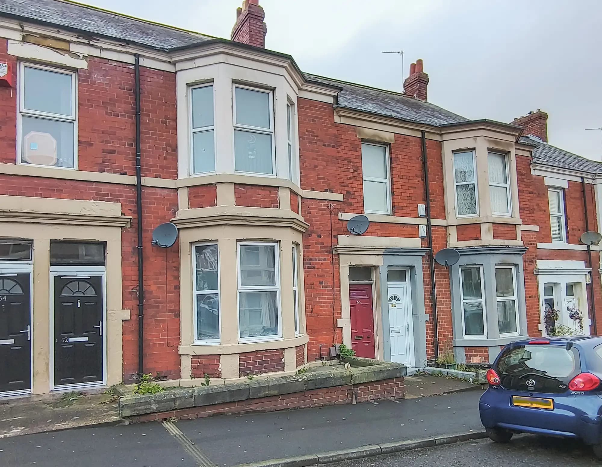 property photo 1 of 15