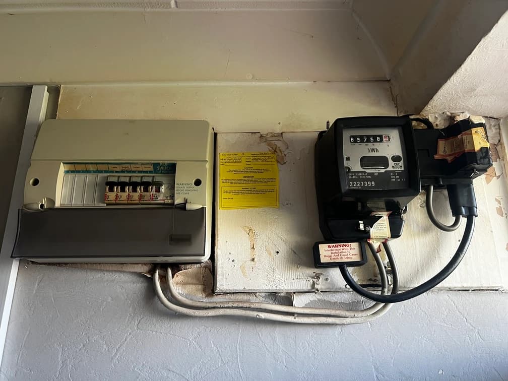 property photo 14 of 17