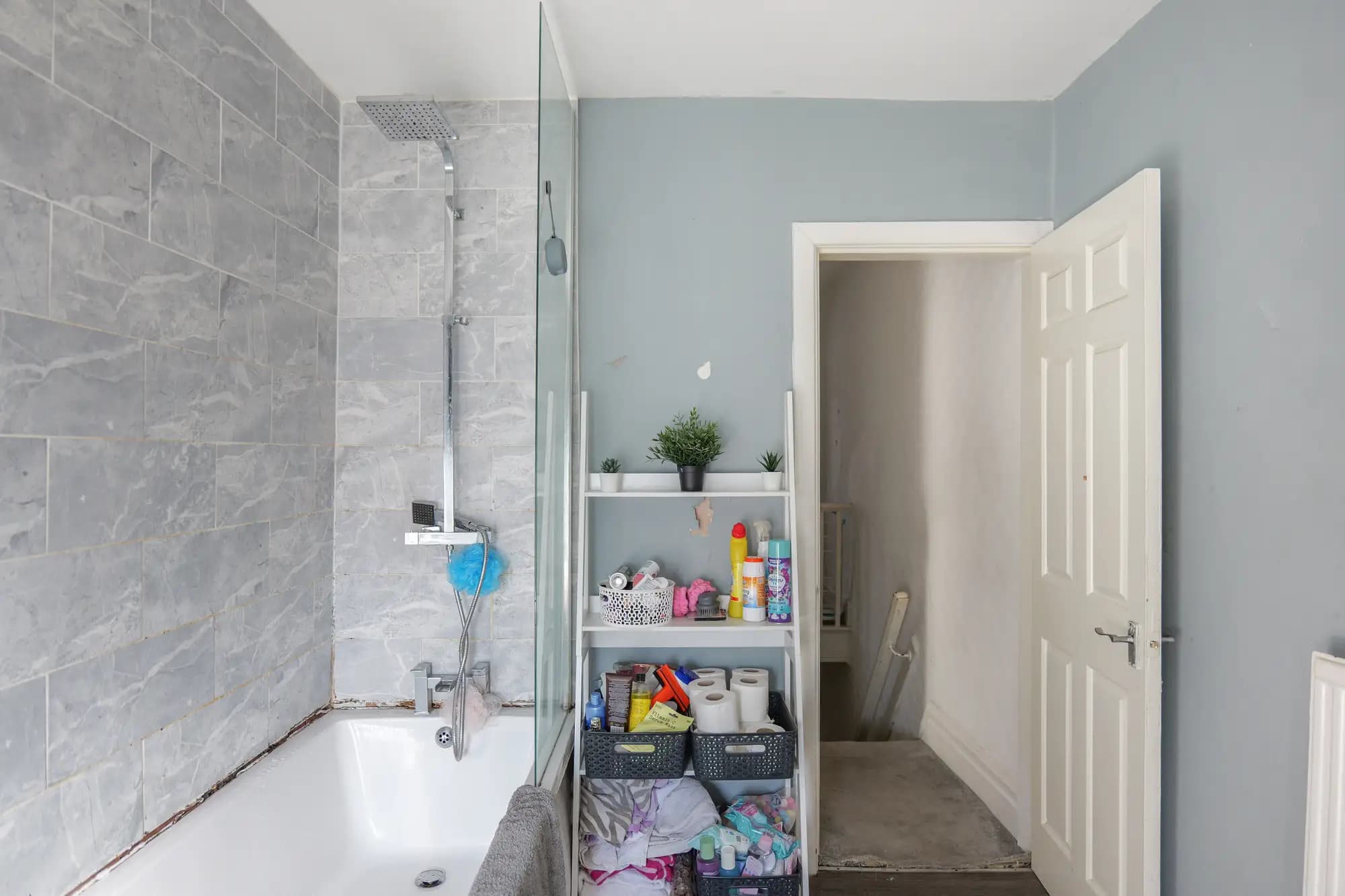 property photo 12 of 25