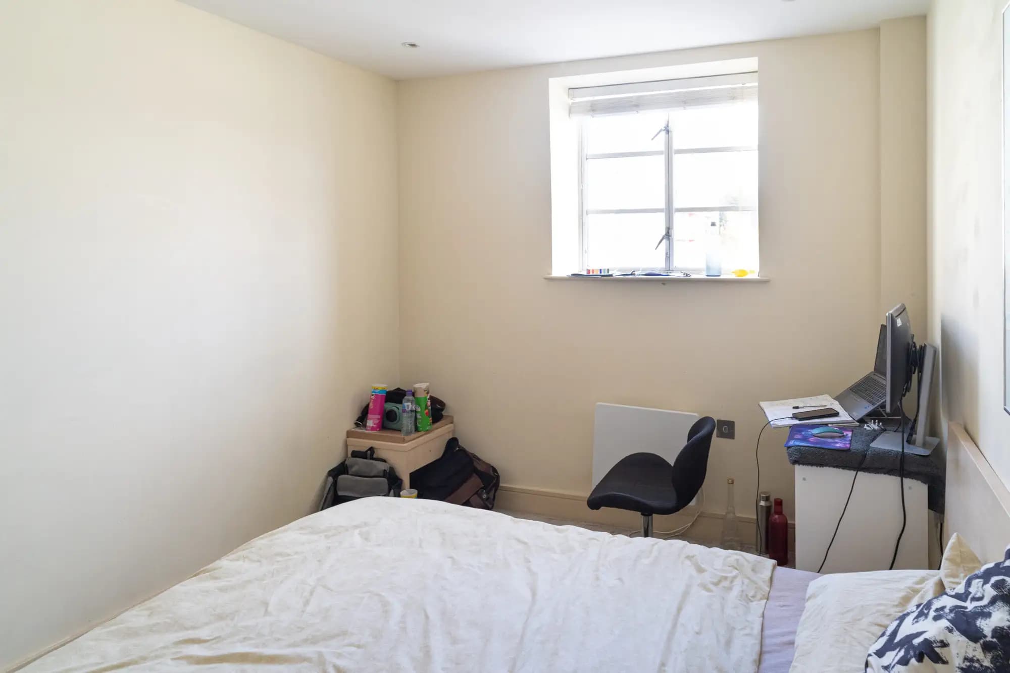 property photo 11 of 18