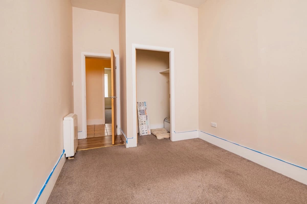 property photo 12 of 22