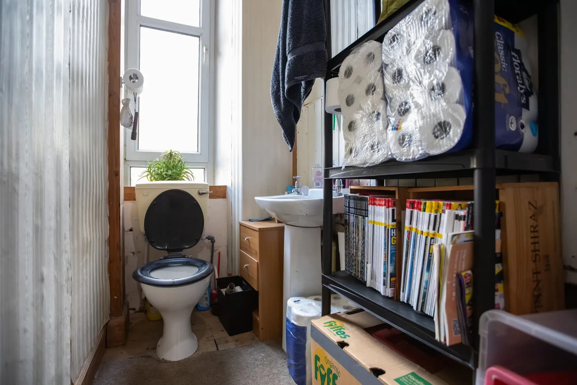 property photo 8 of 13