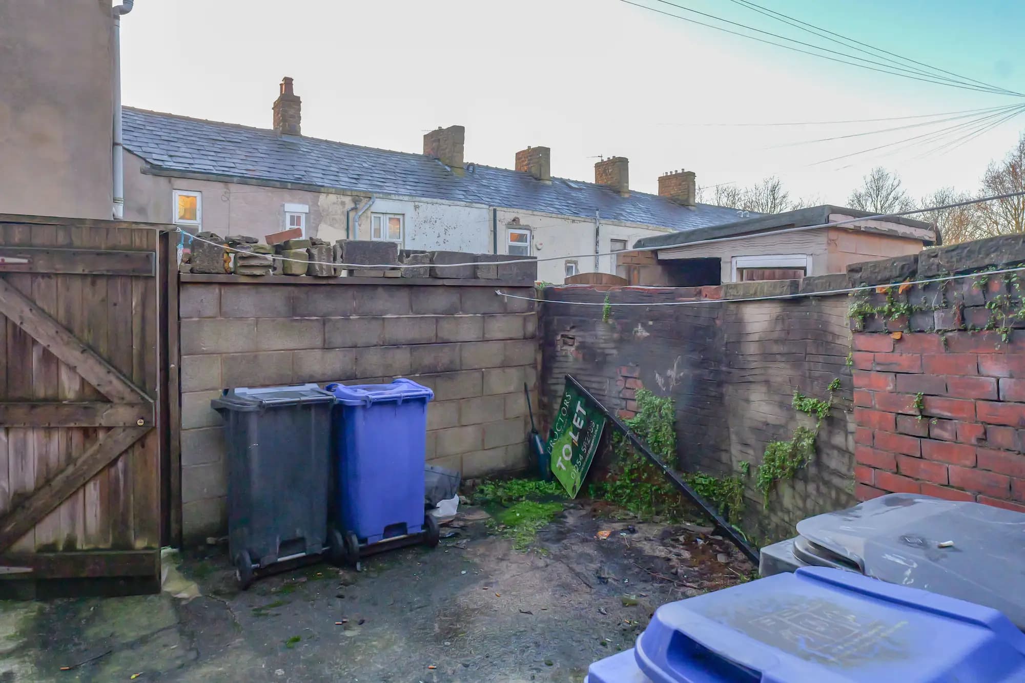 property photo 15 of 16