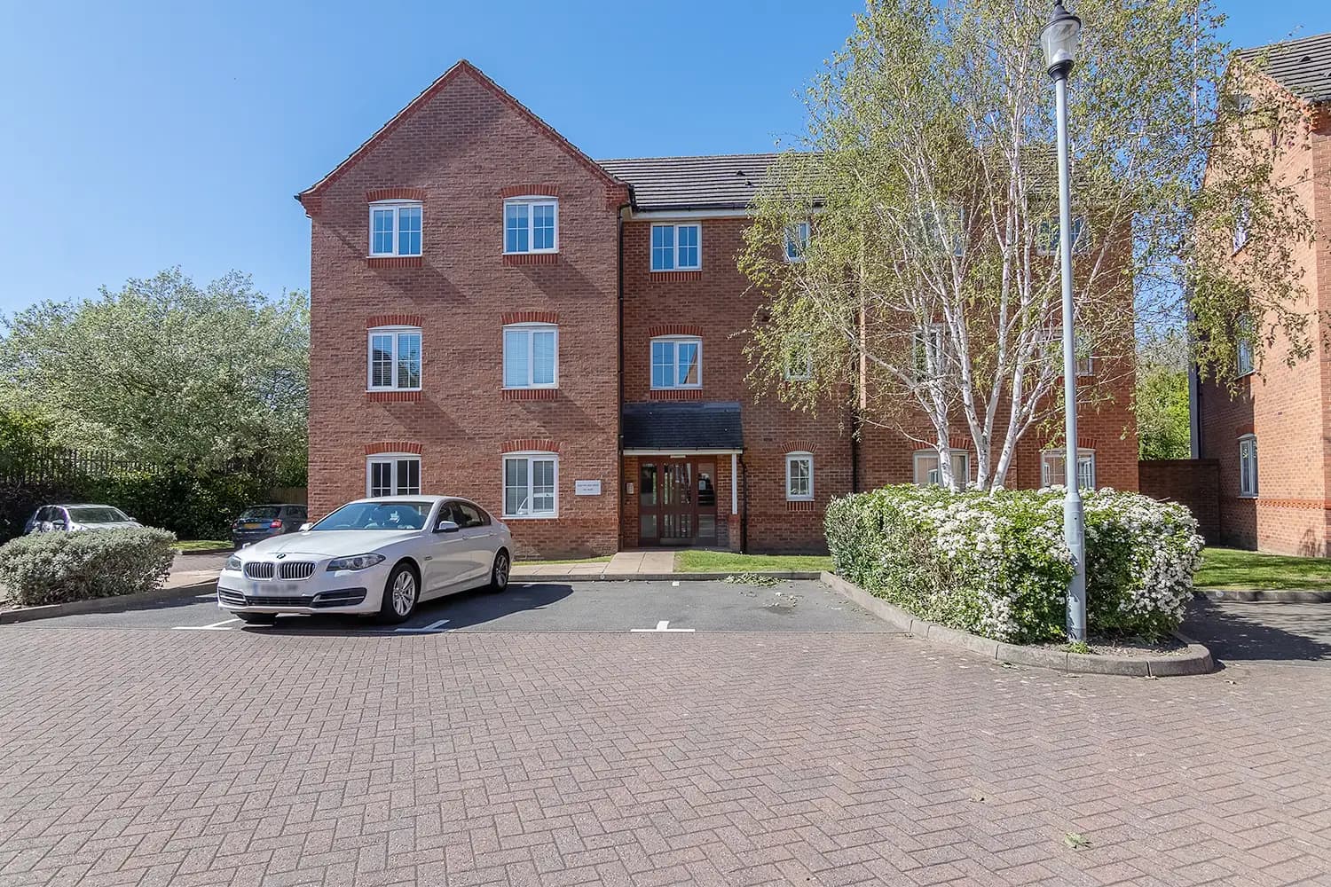 property photo 29 of 34