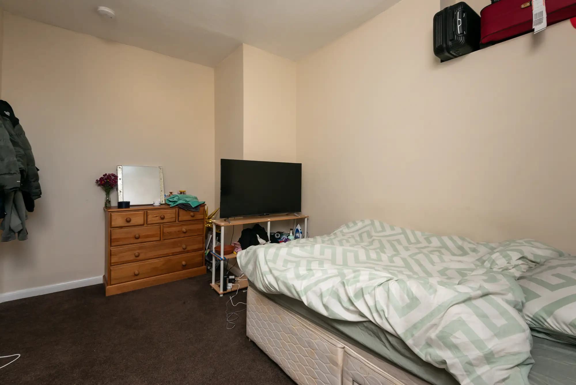 property photo 18 of 24