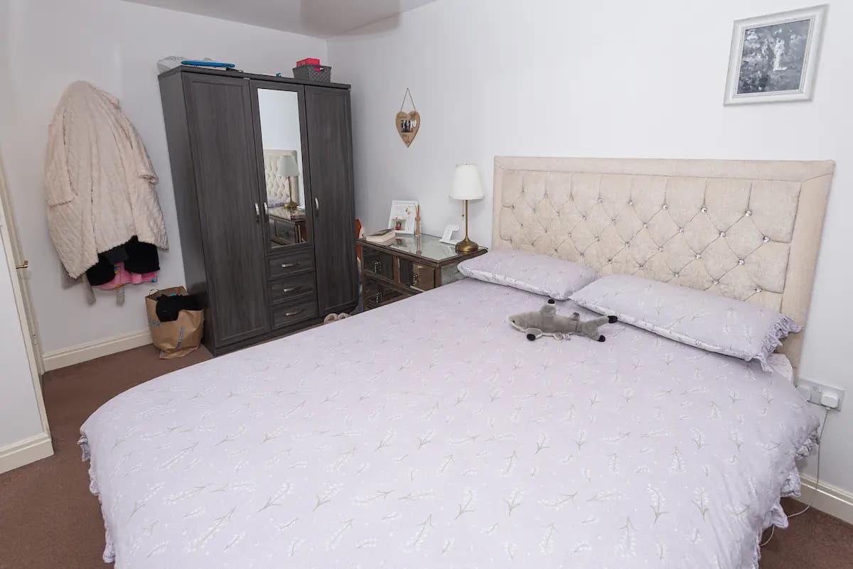property photo 17 of 30