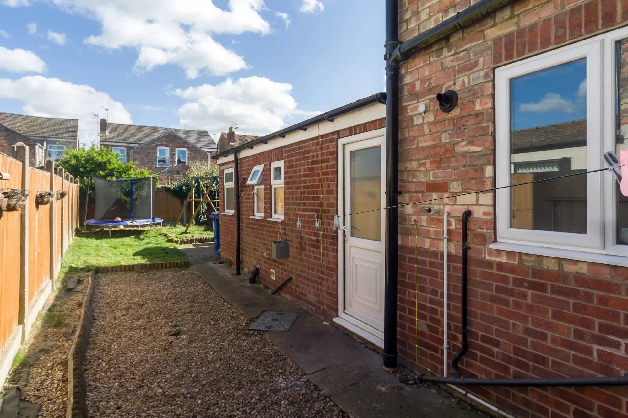 property photo 16 of 19