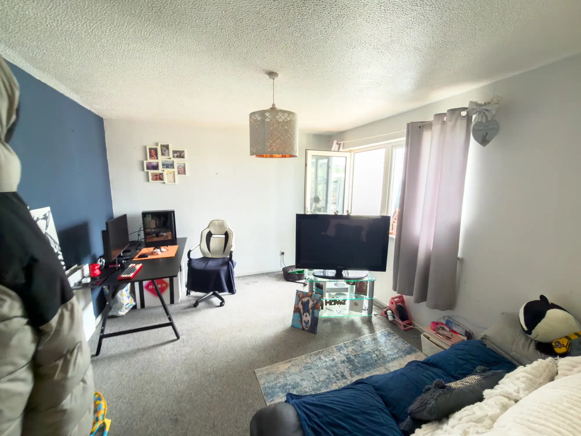 property photo 4 of 20
