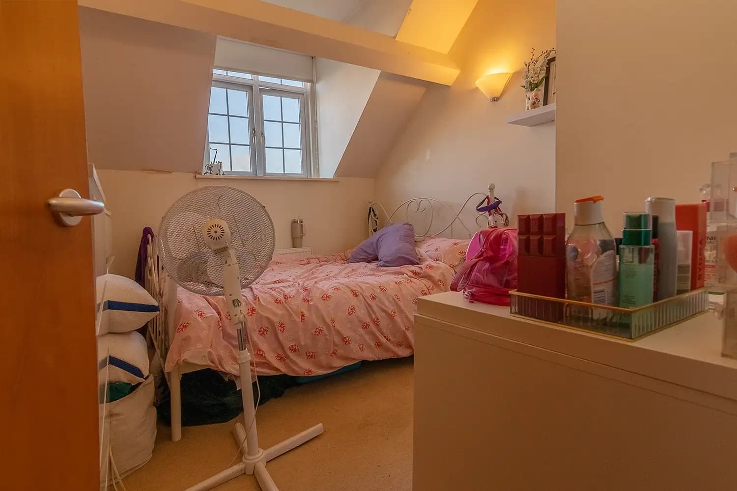 property photo 12 of 28