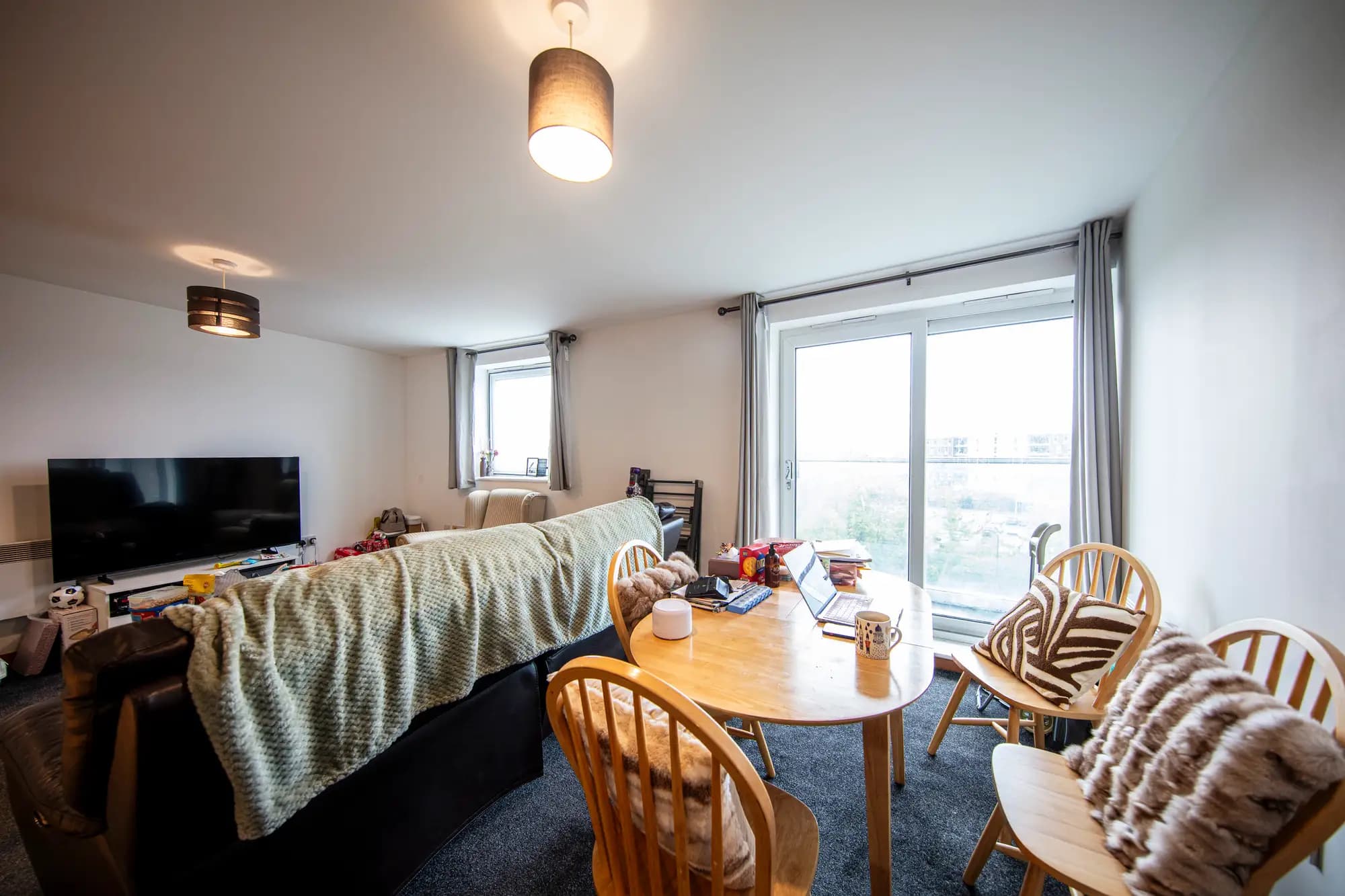 property photo 8 of 26