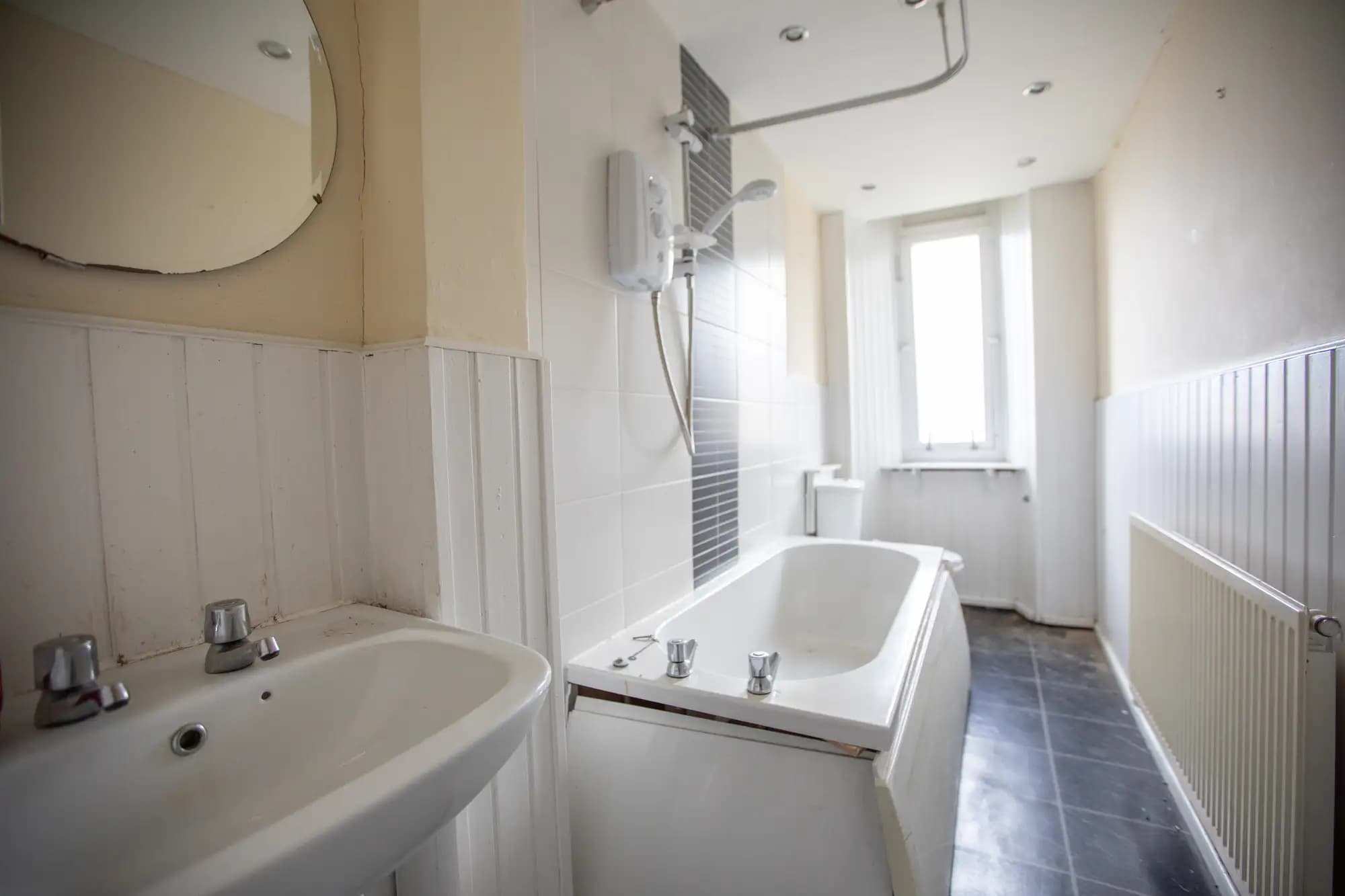 property photo 9 of 20