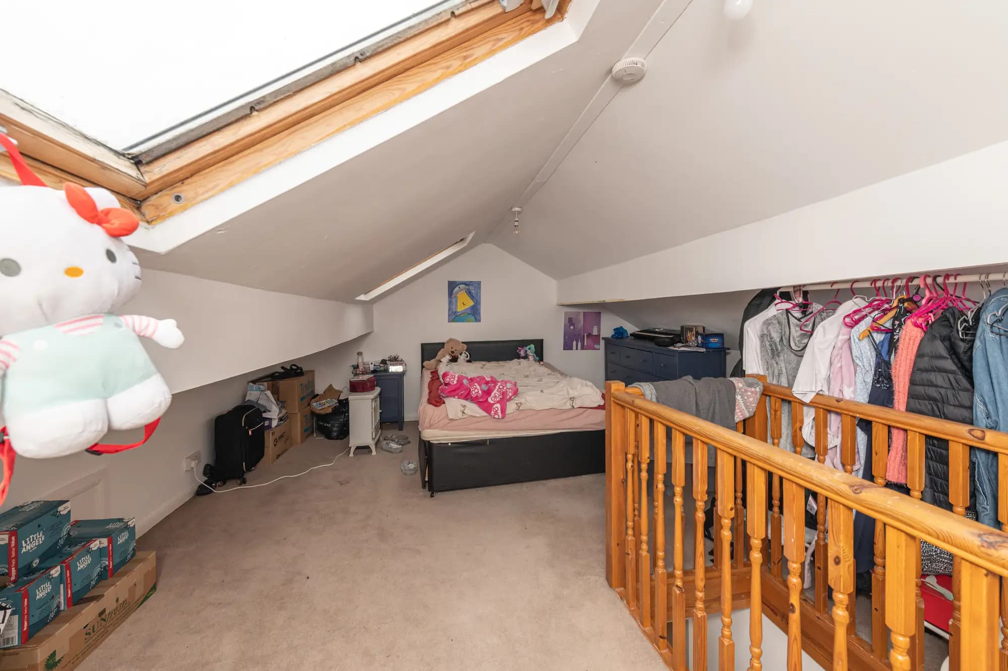 property photo 12 of 16