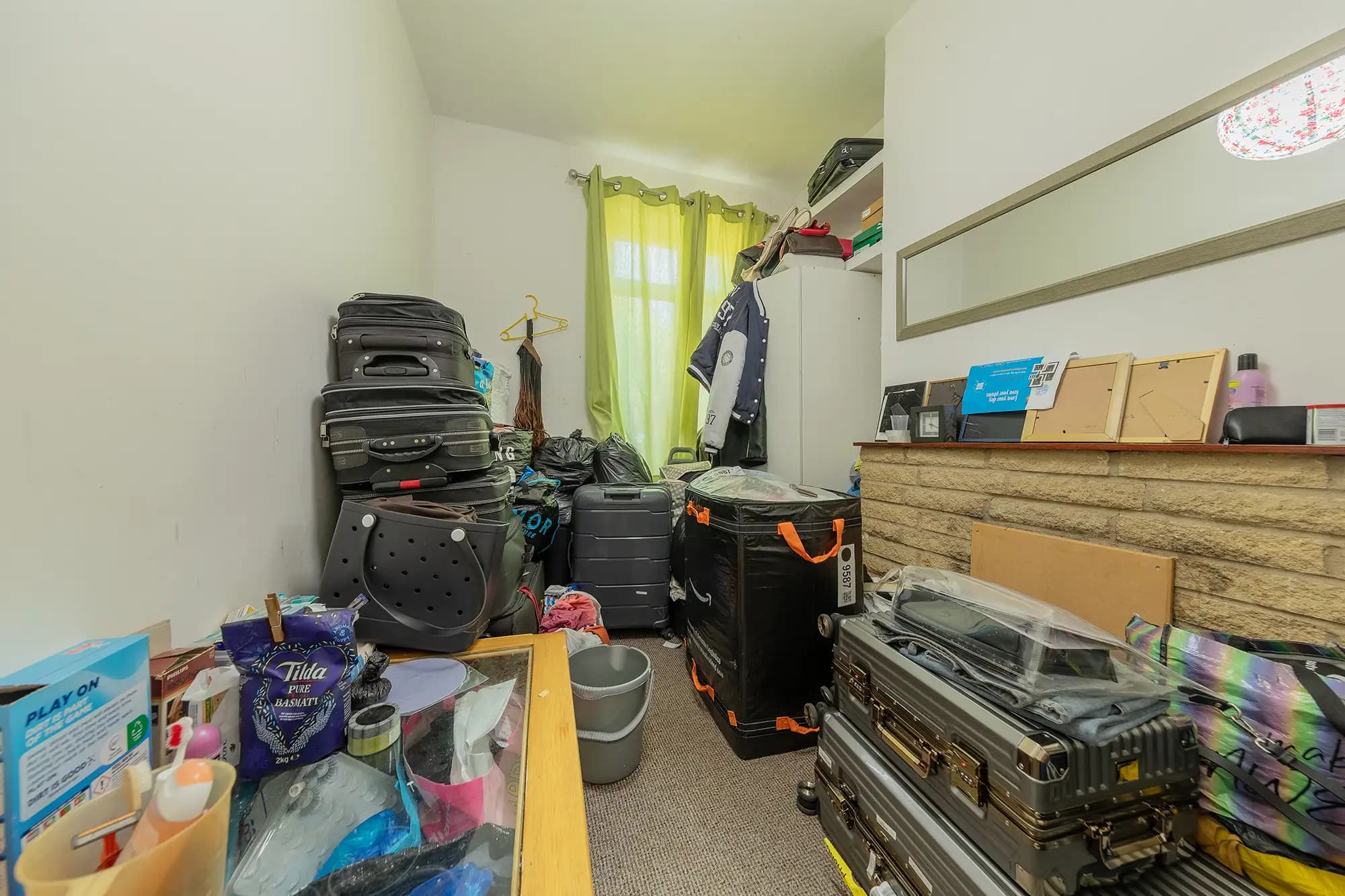 property photo 17 of 25