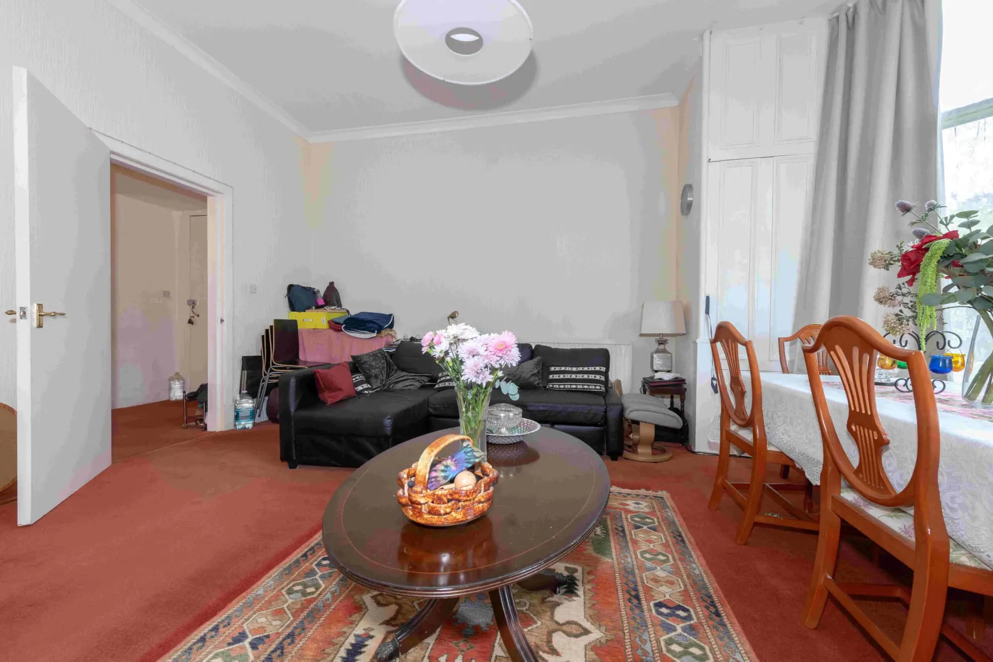property photo 4 of 12