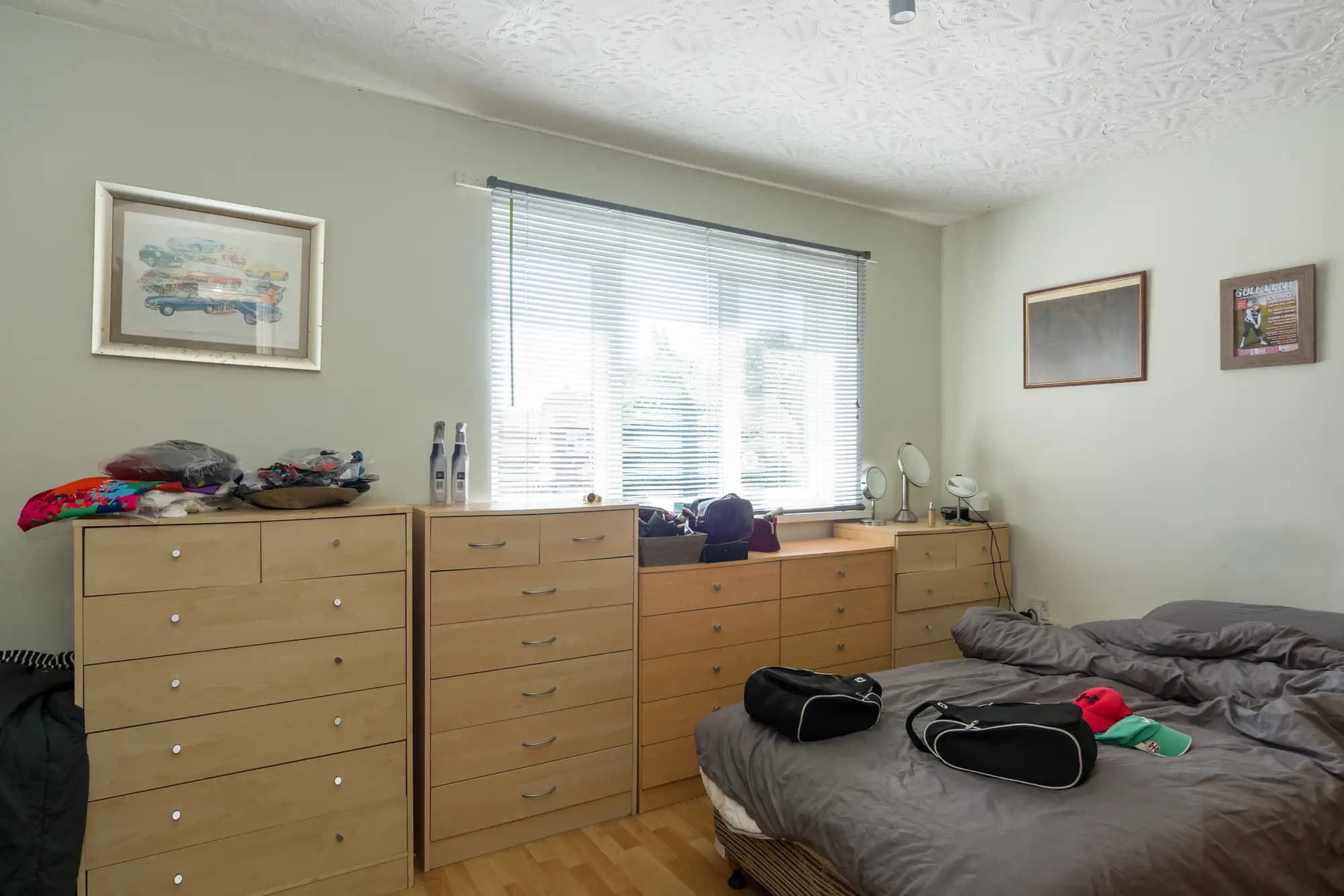 property photo 15 of 28