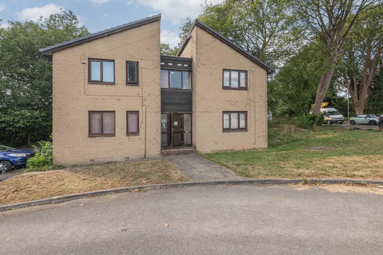 property photo 10 of 10