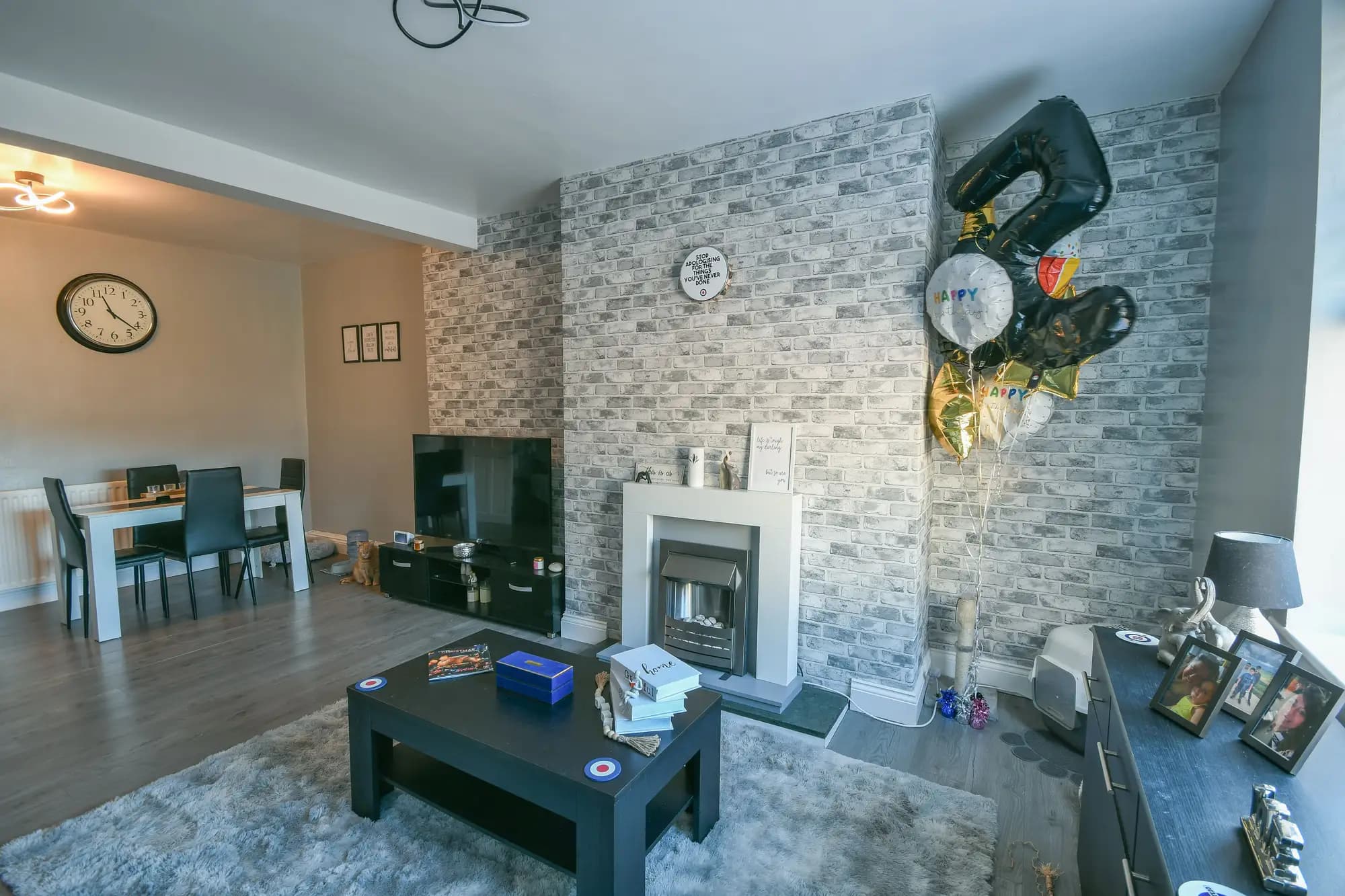 property photo 4 of 17