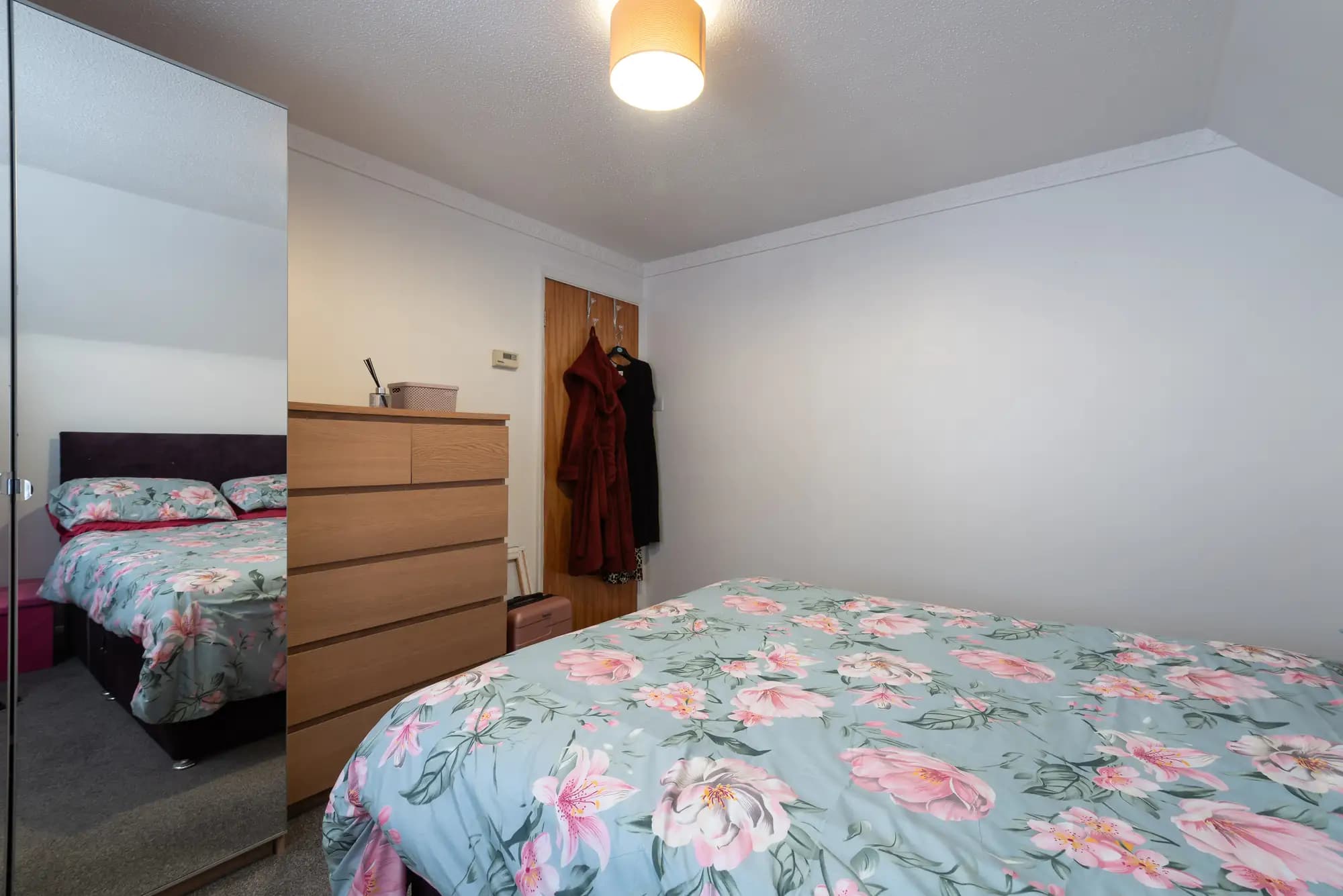 property photo 14 of 18