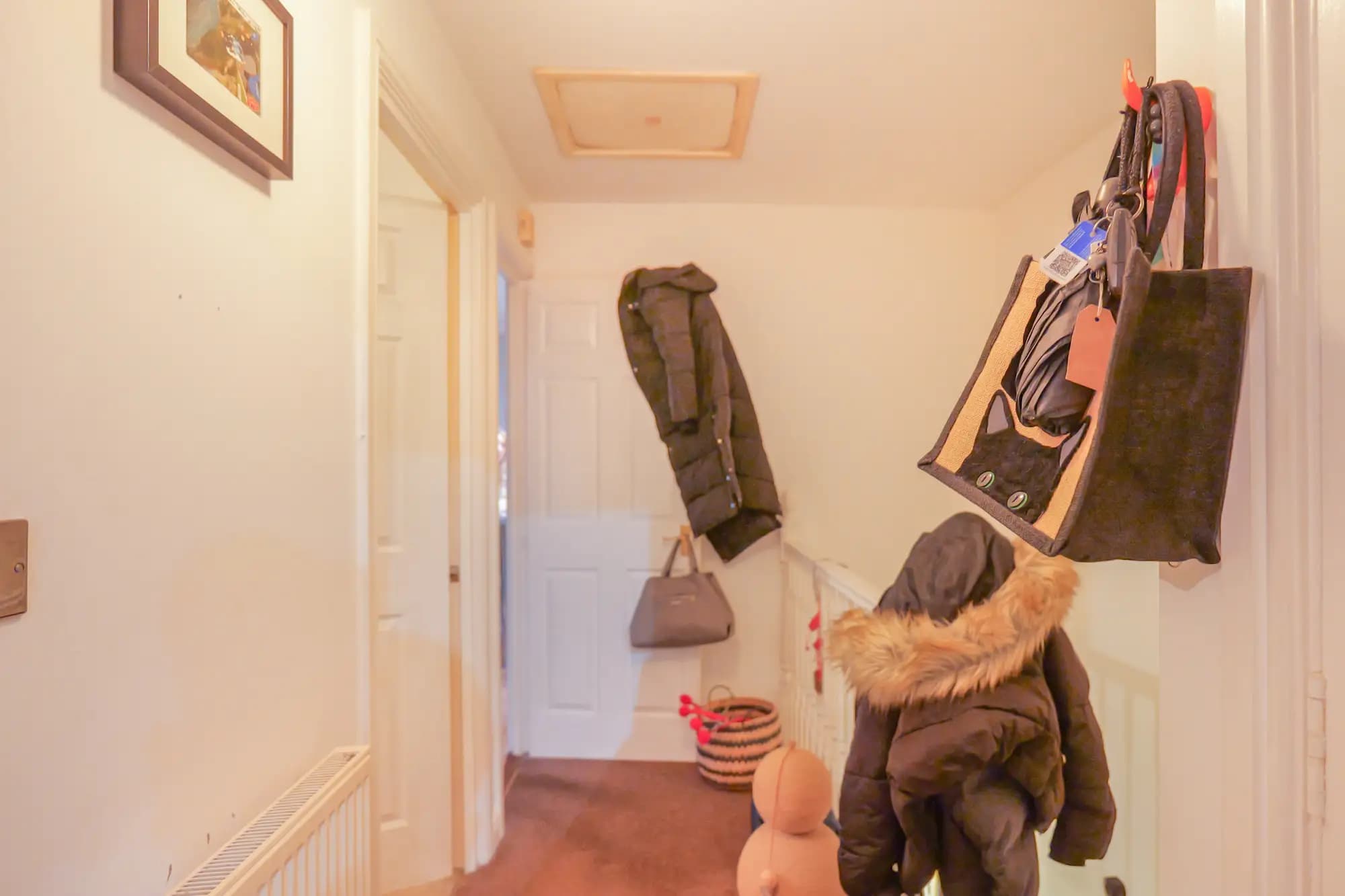 property photo 11 of 17