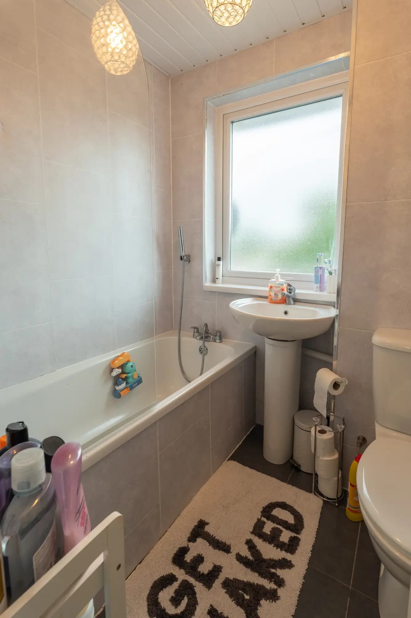 property photo 9 of 23