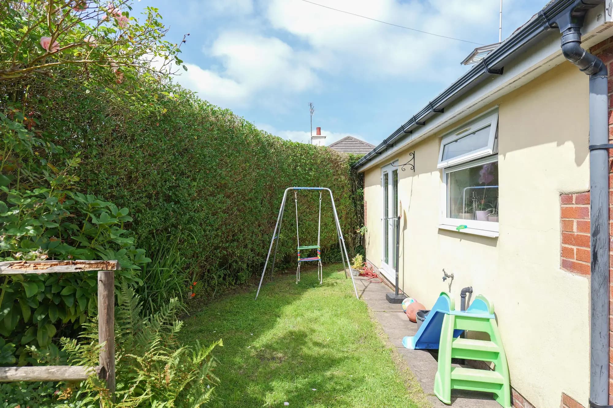 property photo 22 of 28