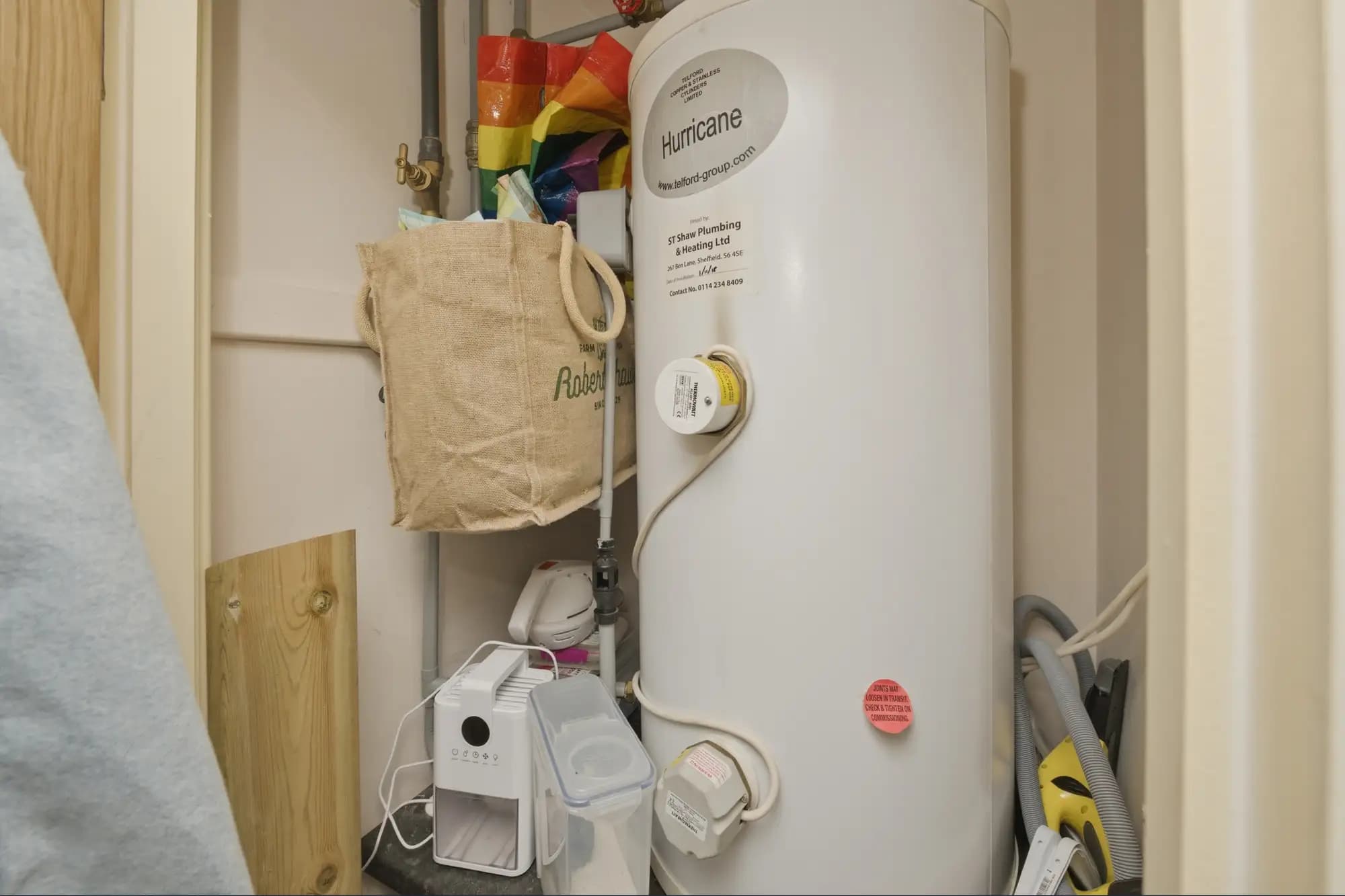 property photo 10 of 11